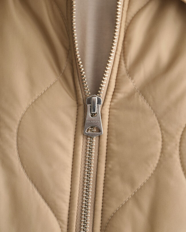 Blusão acolchoado com colarinho