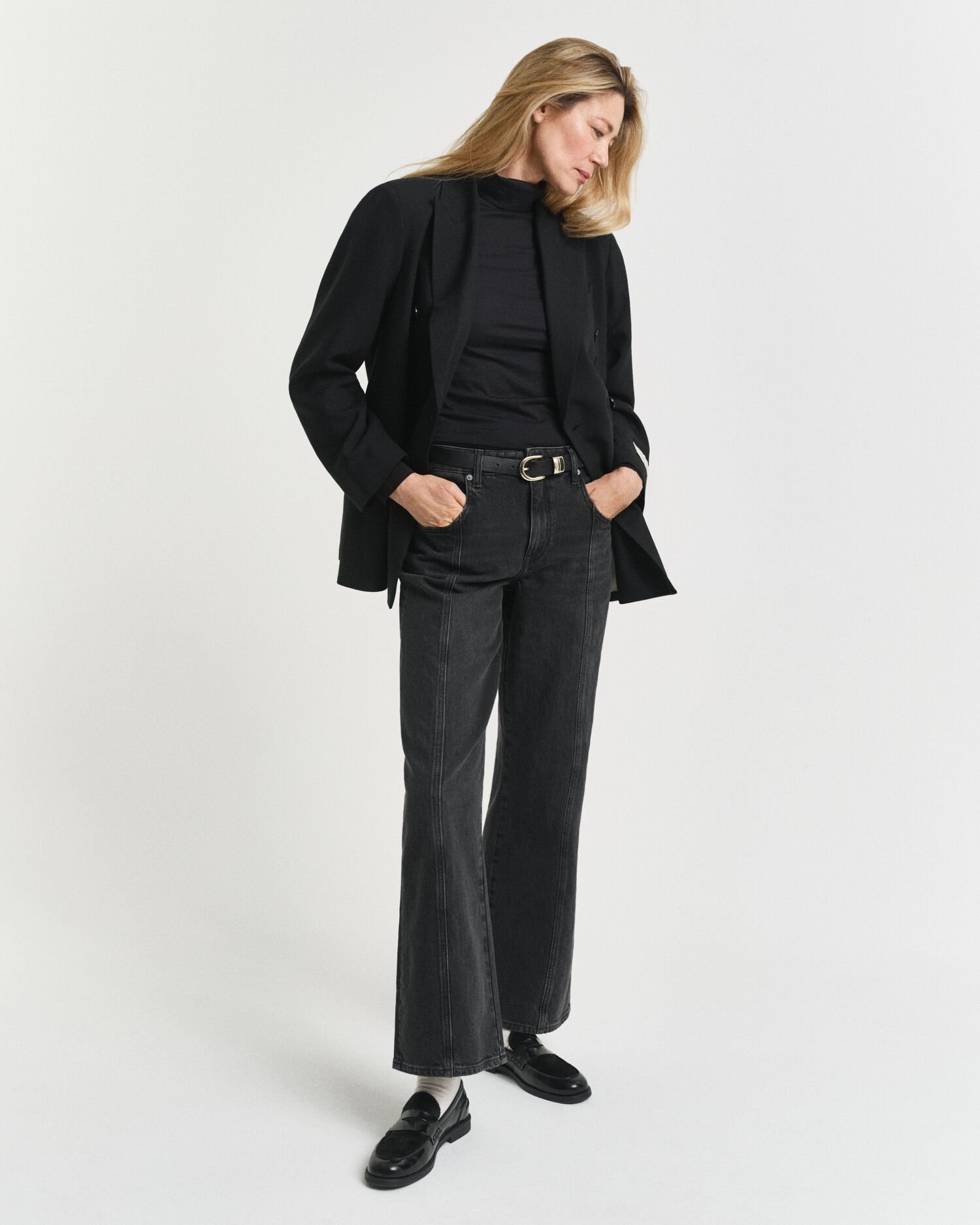 Top com gola alta em algodão leve