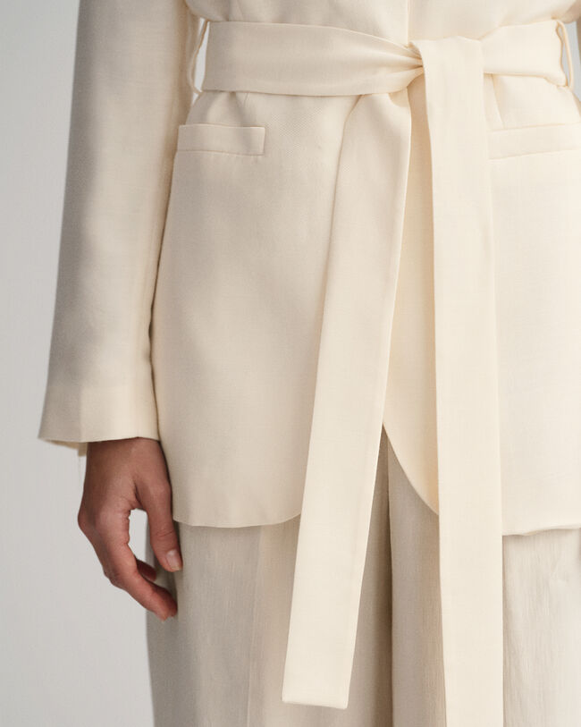 Blazer com cinto Fluid corte normal