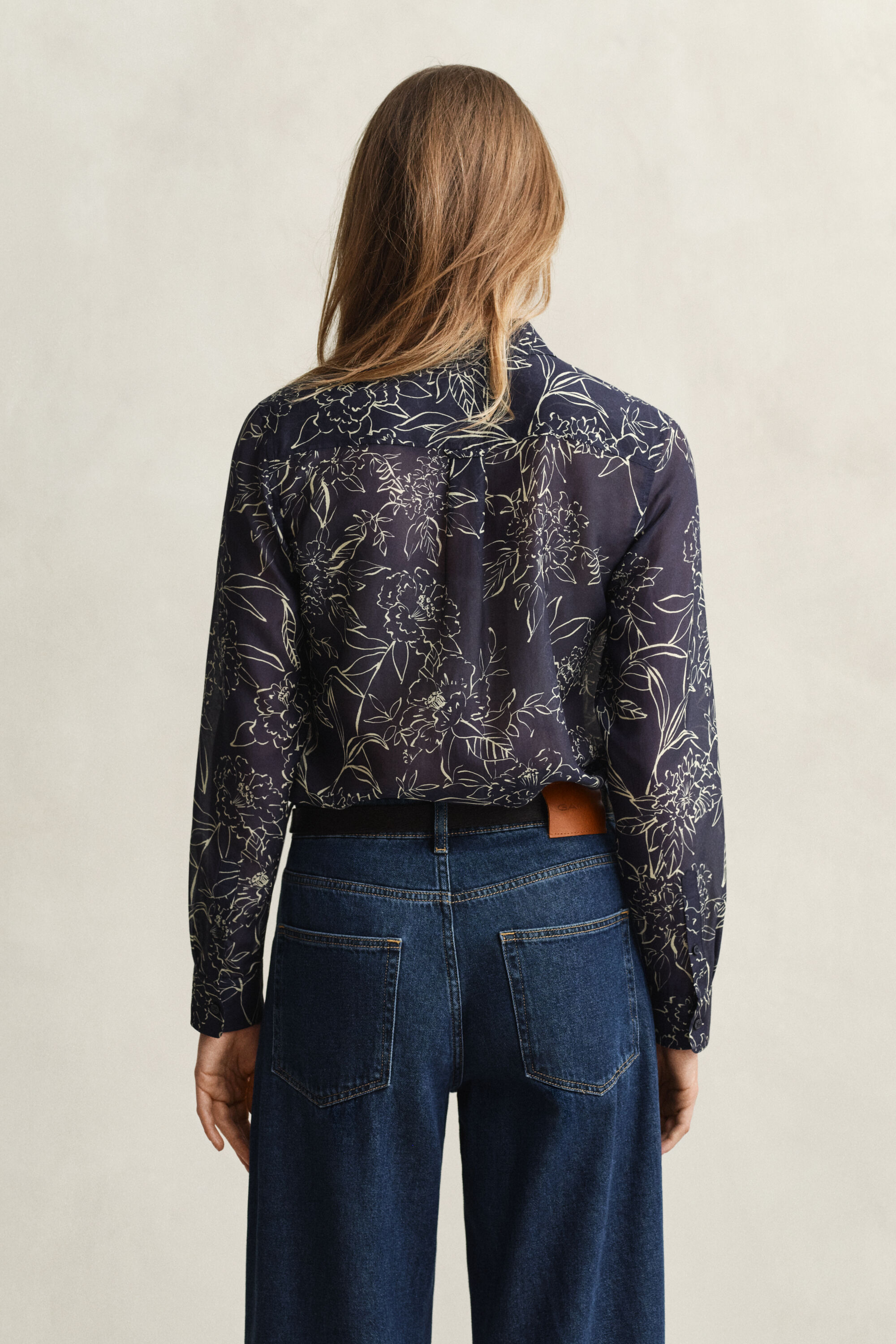 Camisa em seda e algodão com estampado Floral corte normal