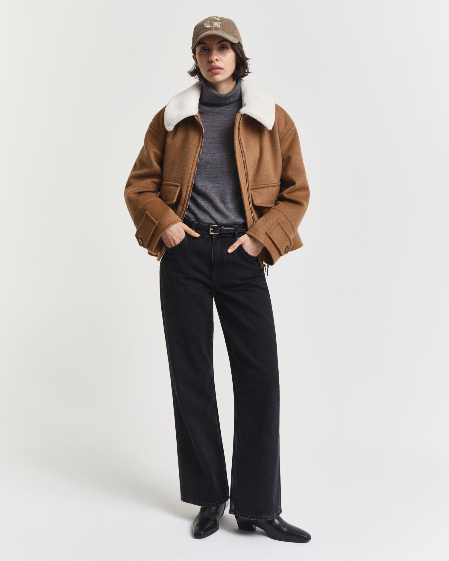 Camisola de gola alta em lã de merino extrafina