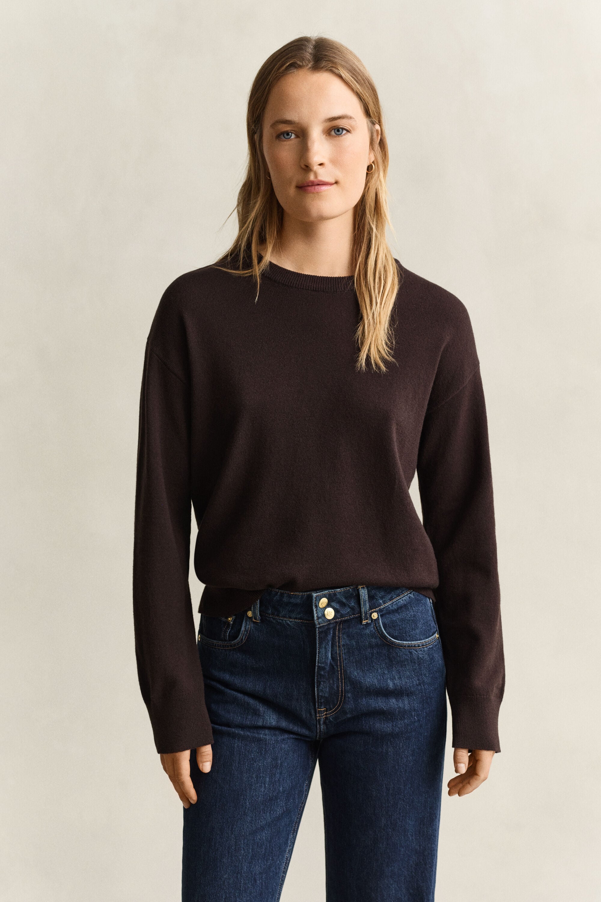 Camisola de malha com decote redondo em lã extrafina