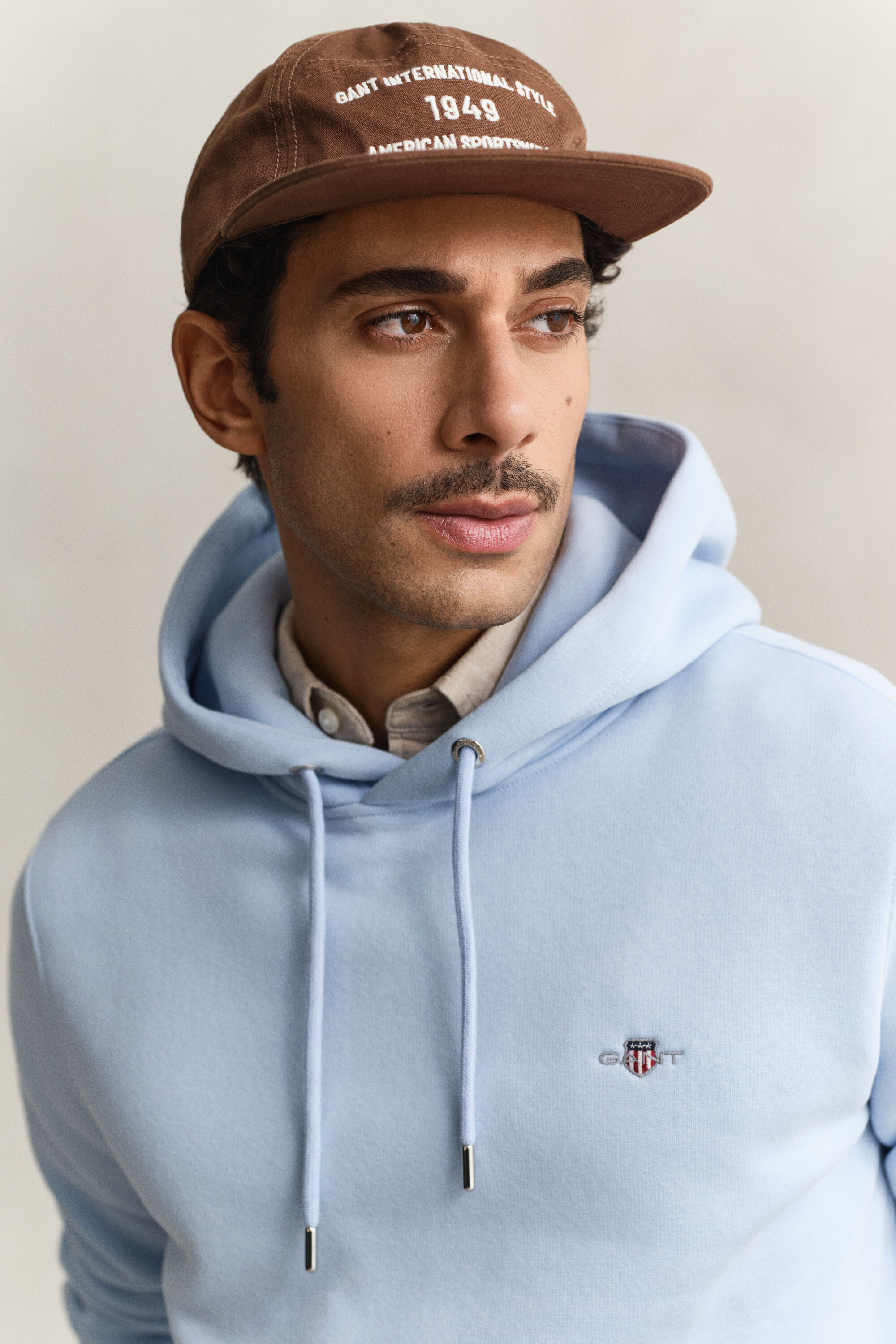 Sweatshirt com capuz Shield