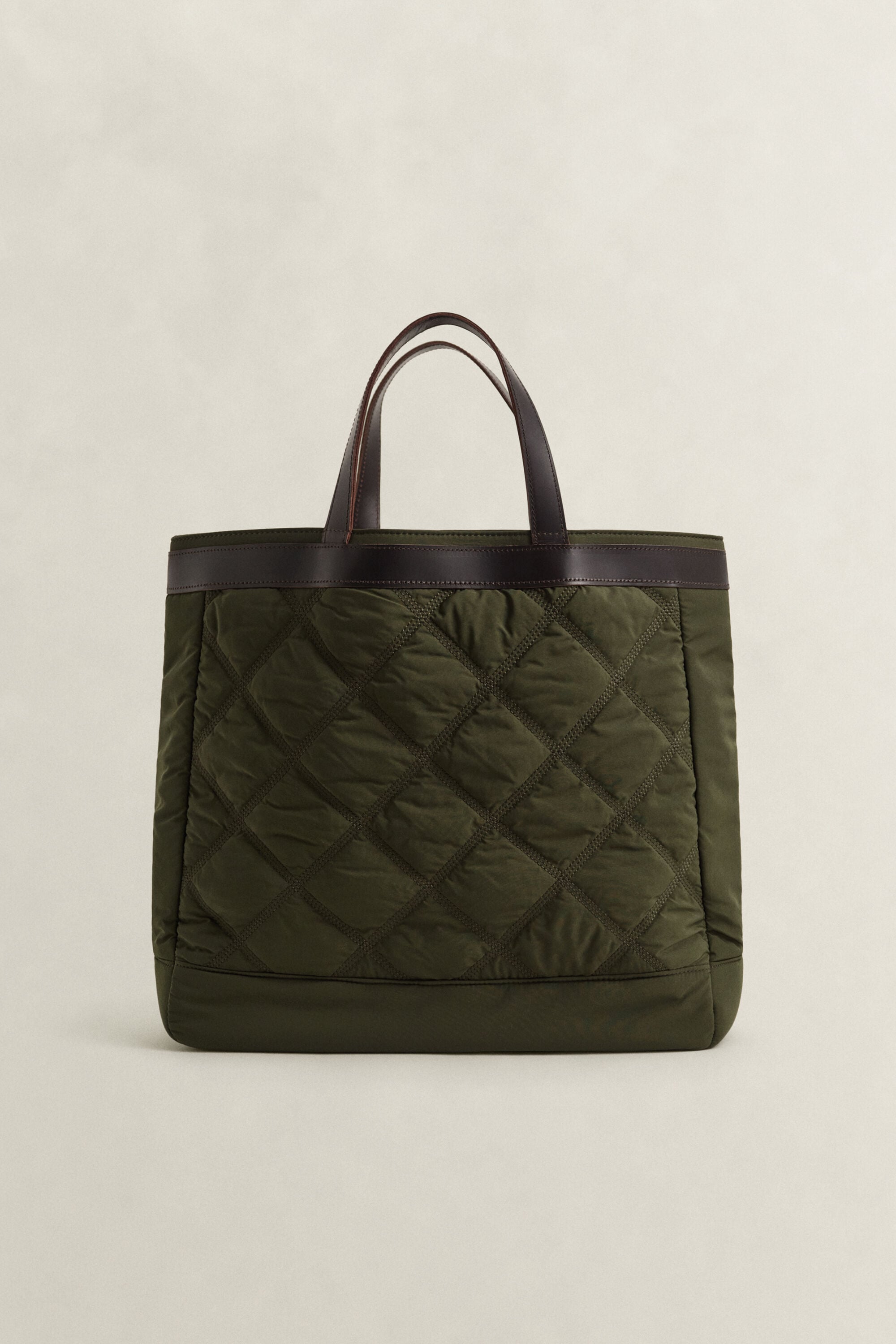 Mala tote acolchoada