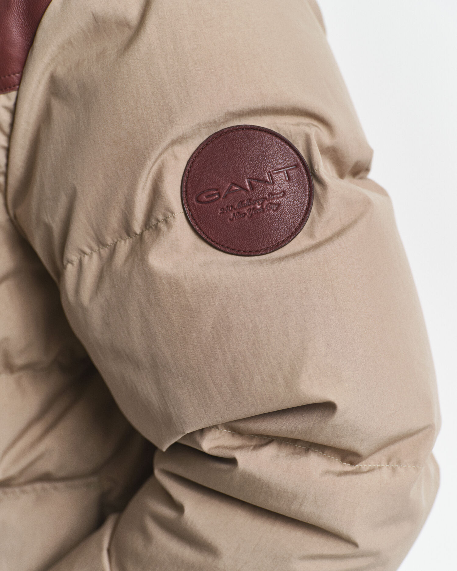 Parka em algodão e penas de ganso