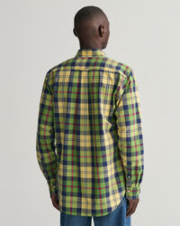 Camisa em popelina com padr&atilde;o axadrezado grande regular fit