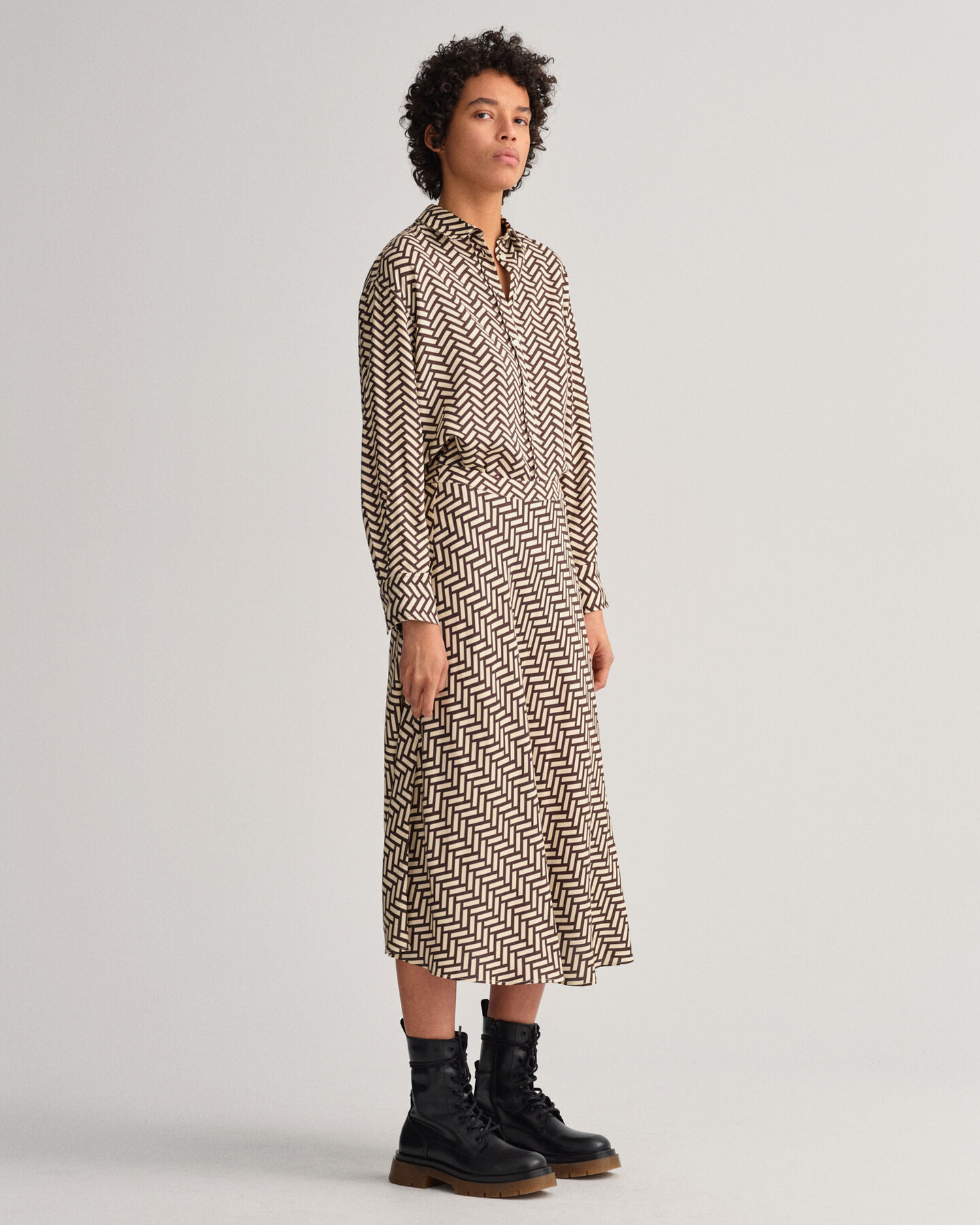 Camisa Geometric relaxed fit