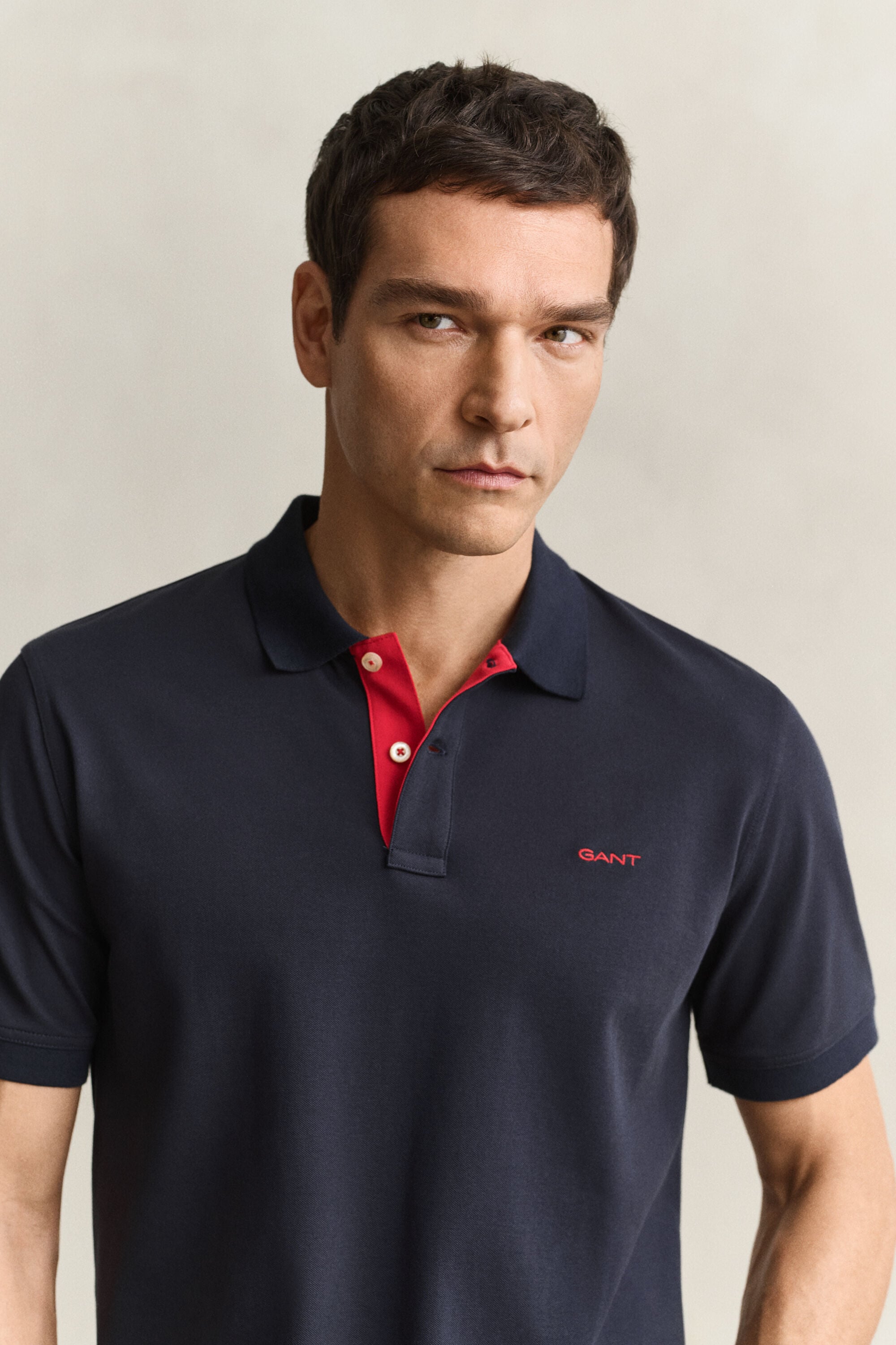 Polo em algodão piqué contrastante