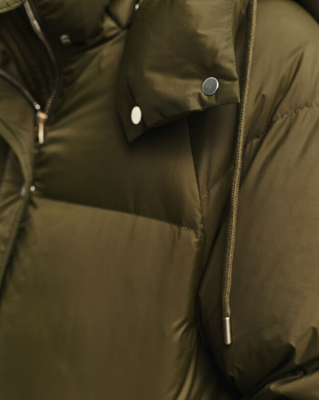 Sobretudo de penas comprido