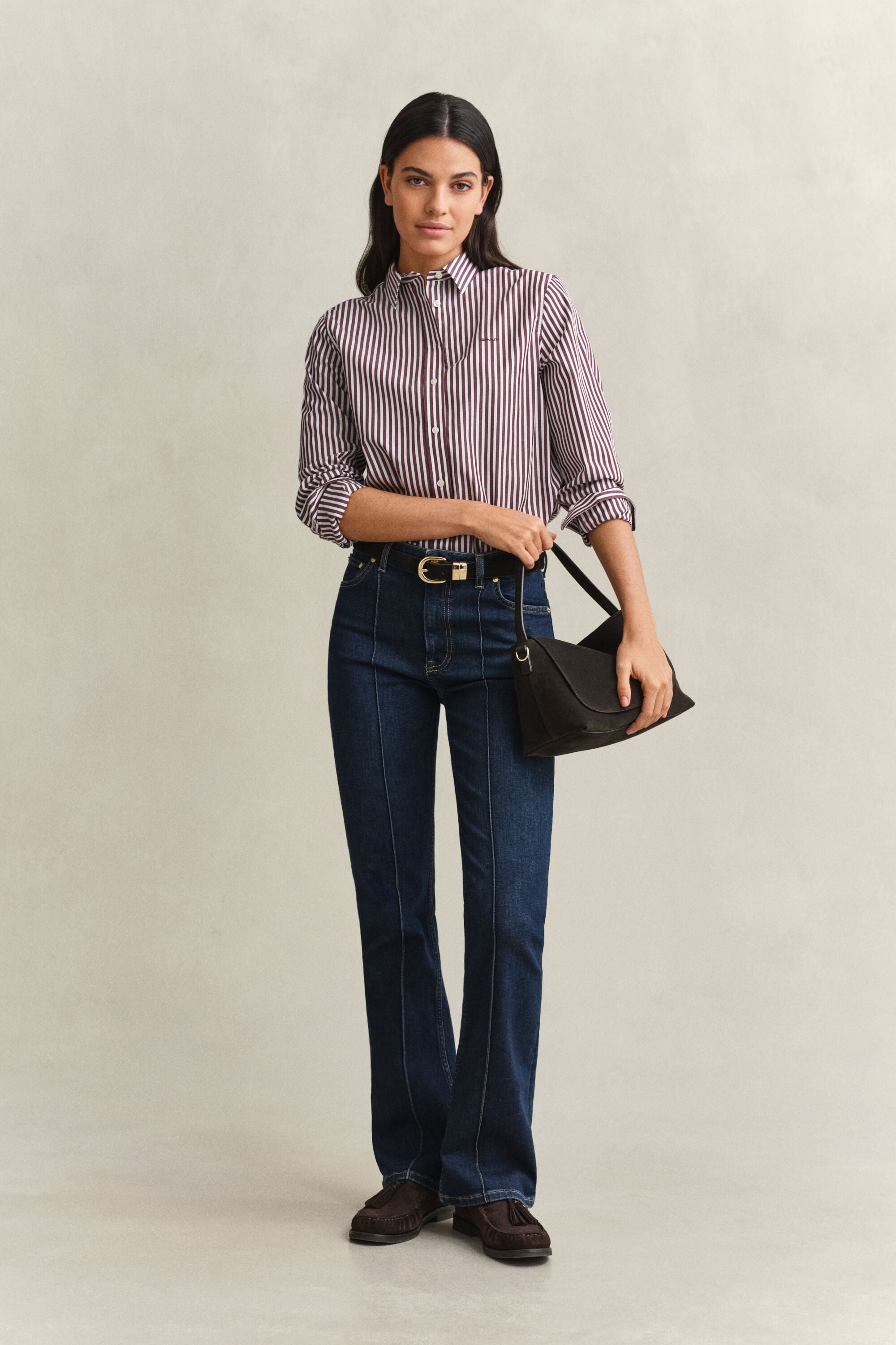Camisa em popelina às riscas clássica regular fit