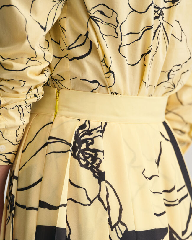 Saia com pregas Line Drawing