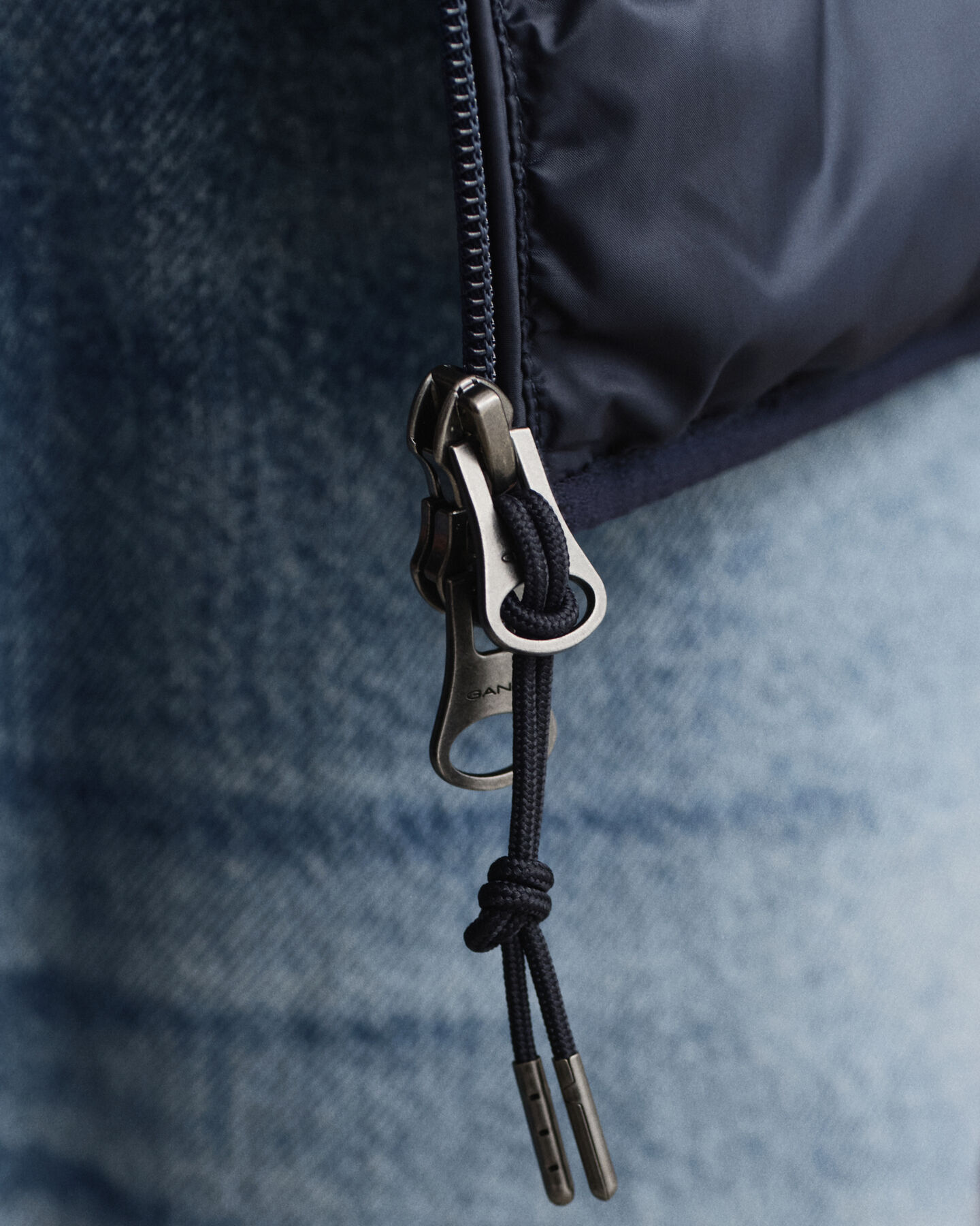 Blusão de penas leve