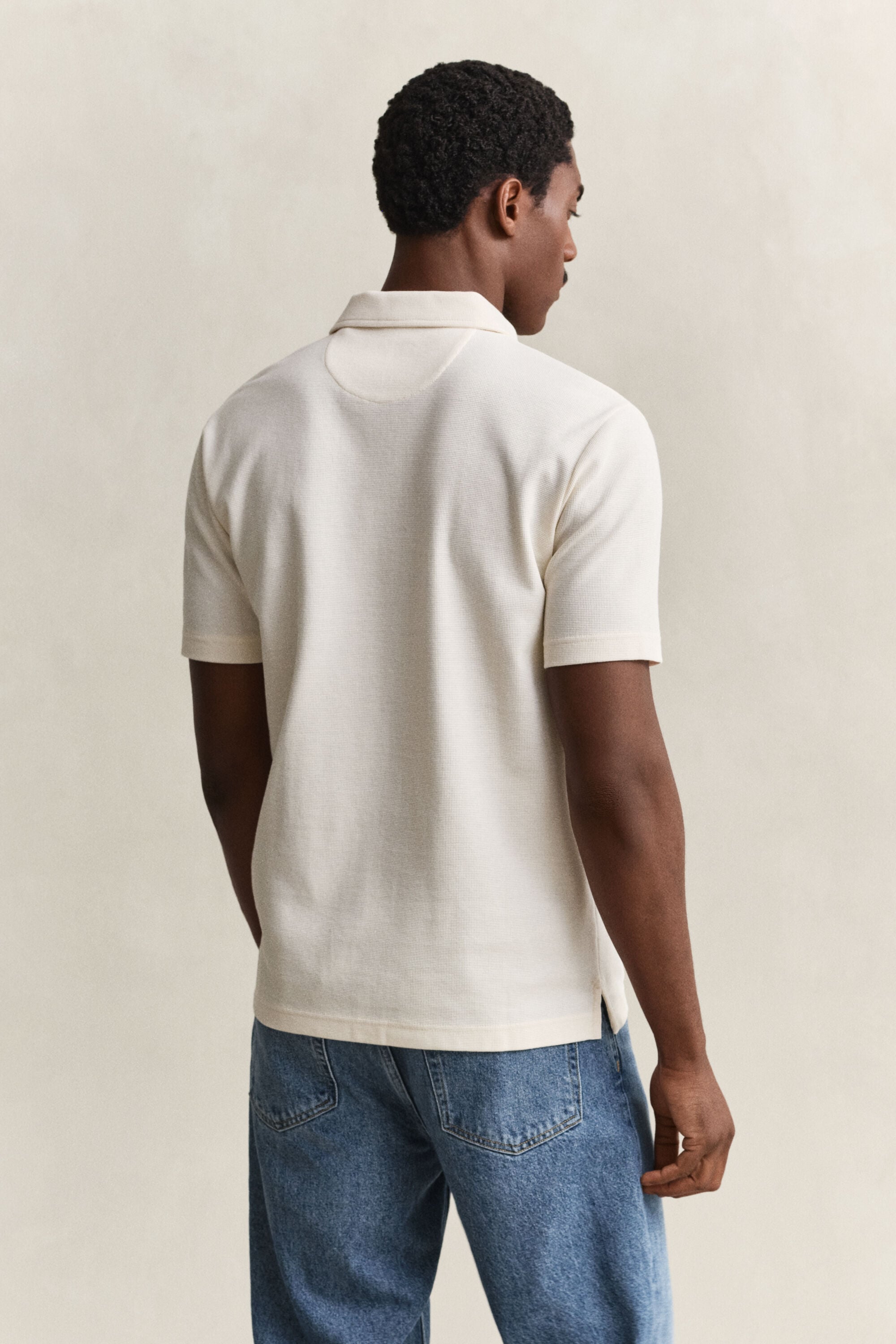Polo com textura waffle