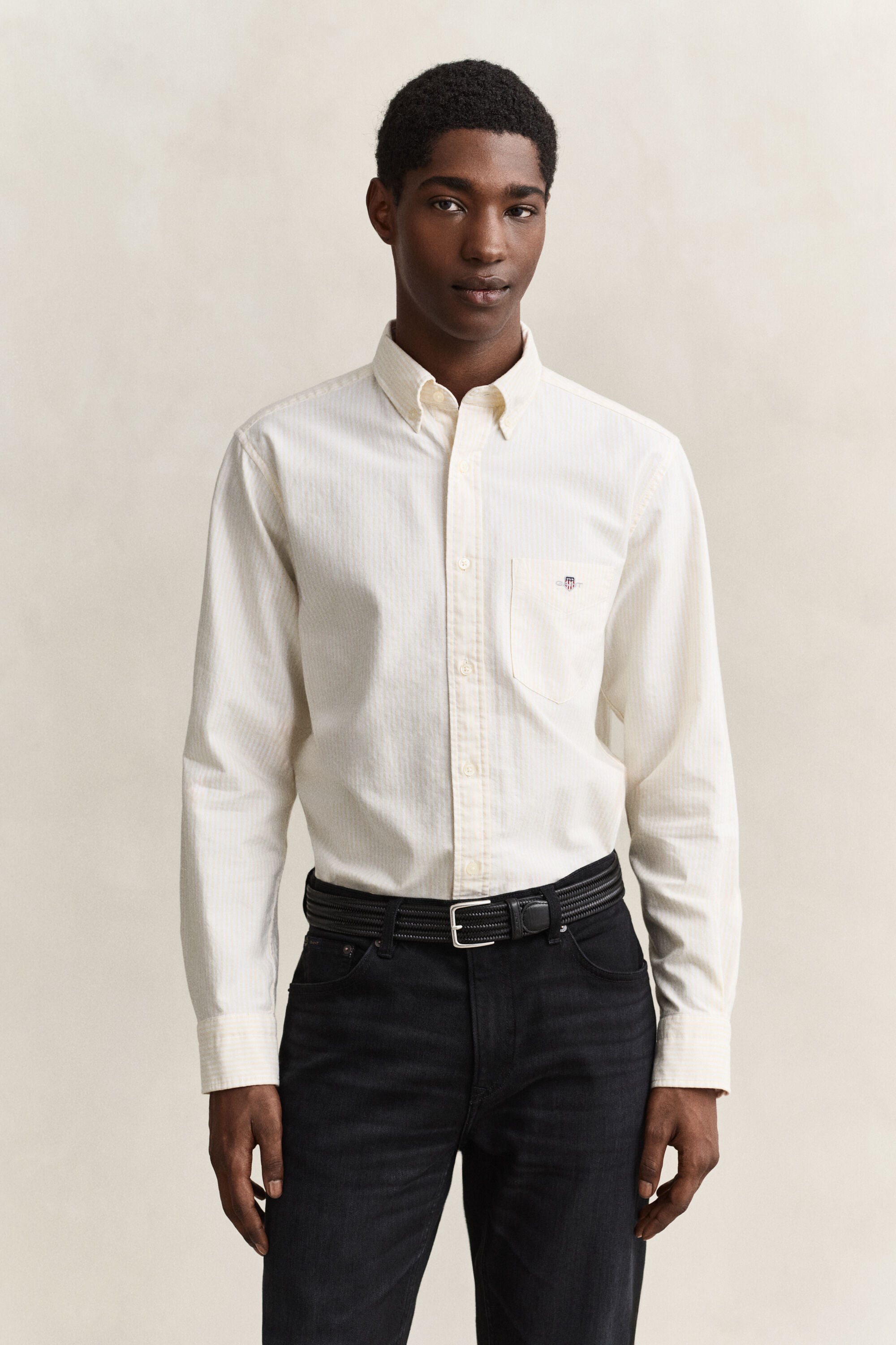 Camisa Oxford às riscas finas Classic