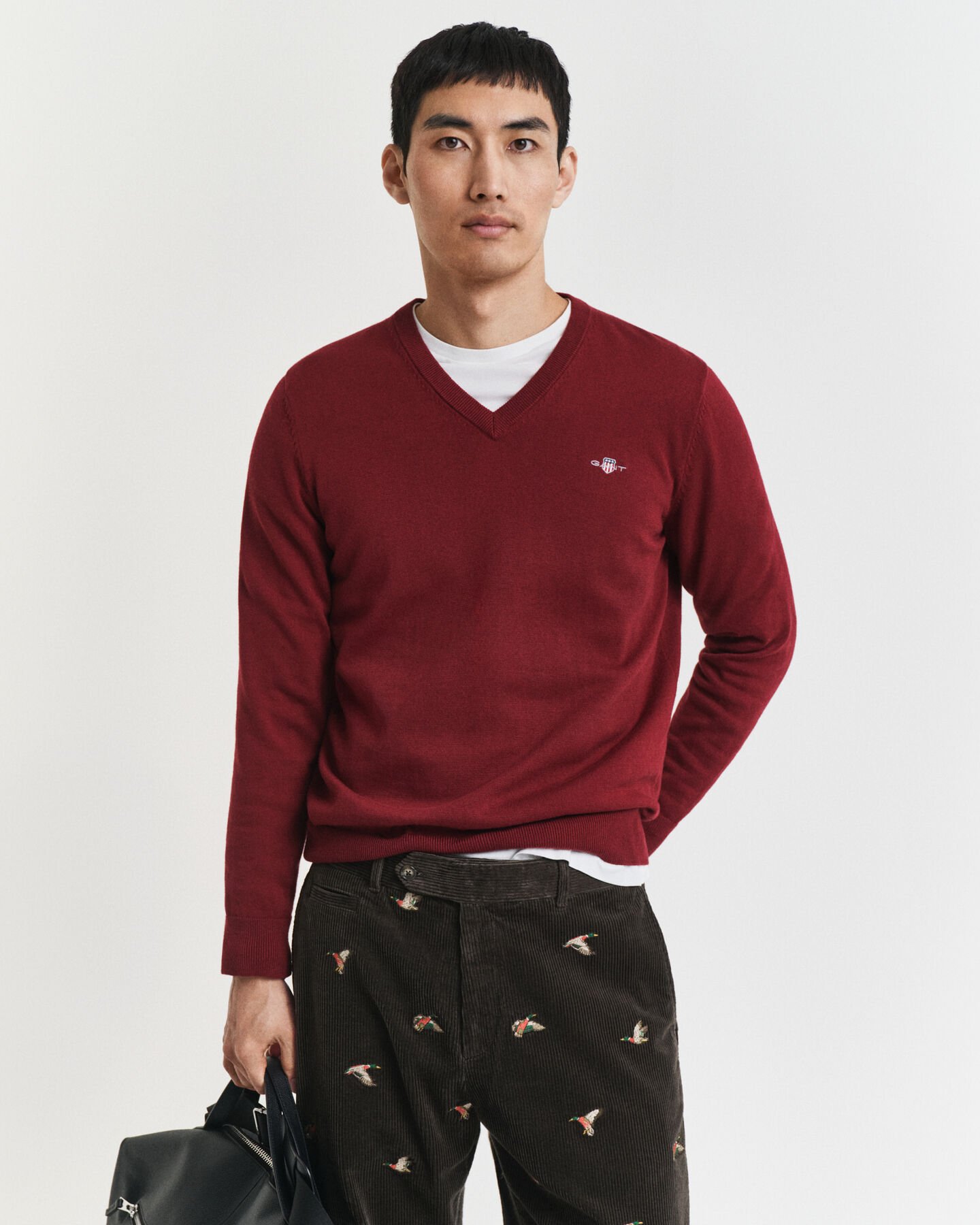 Pulover com decote em V em algodão clássico