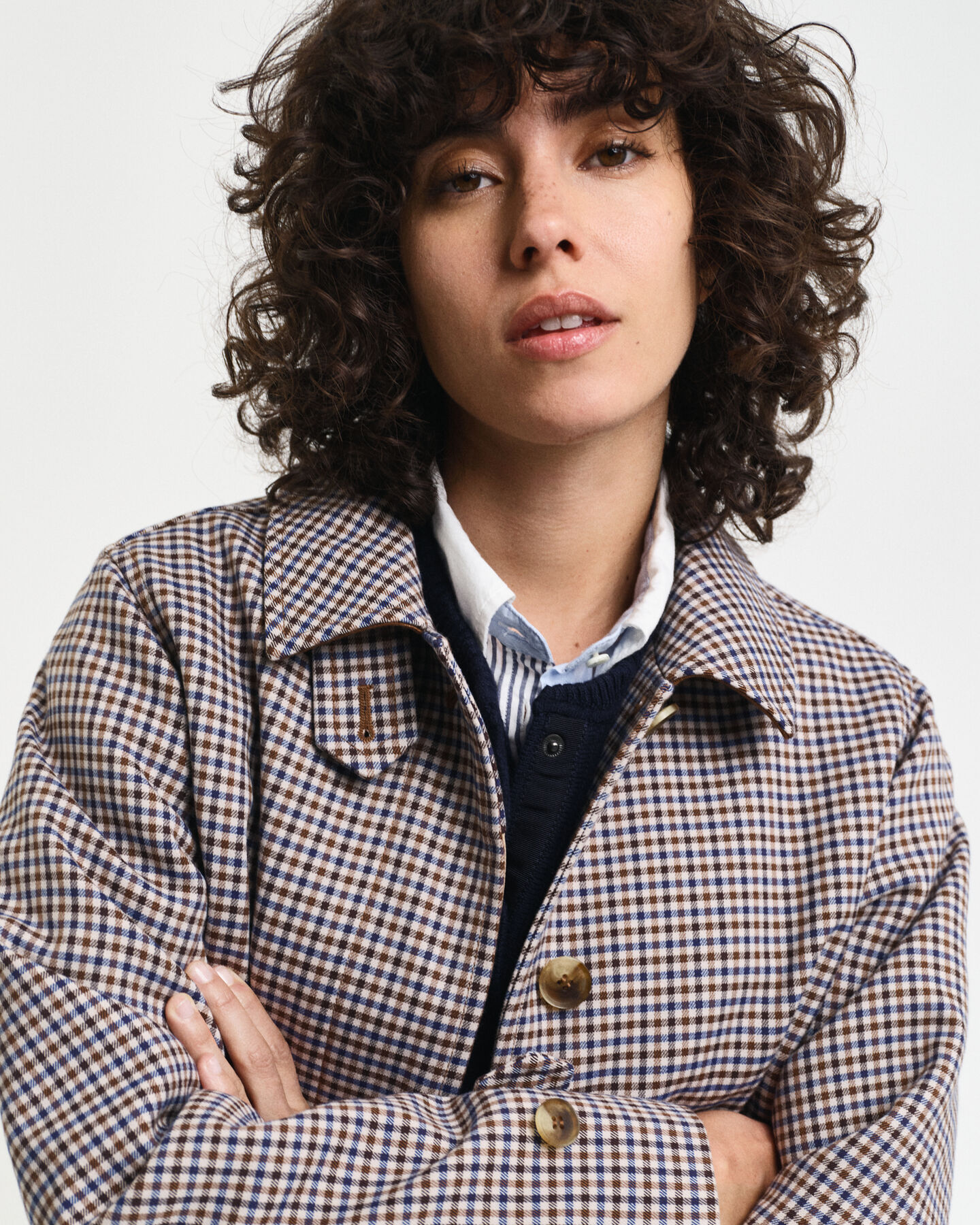 Gabardina com mini padrão de xadrez