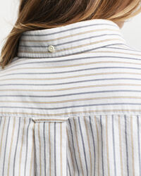 Camisa Oxford clássica às riscas regular fit