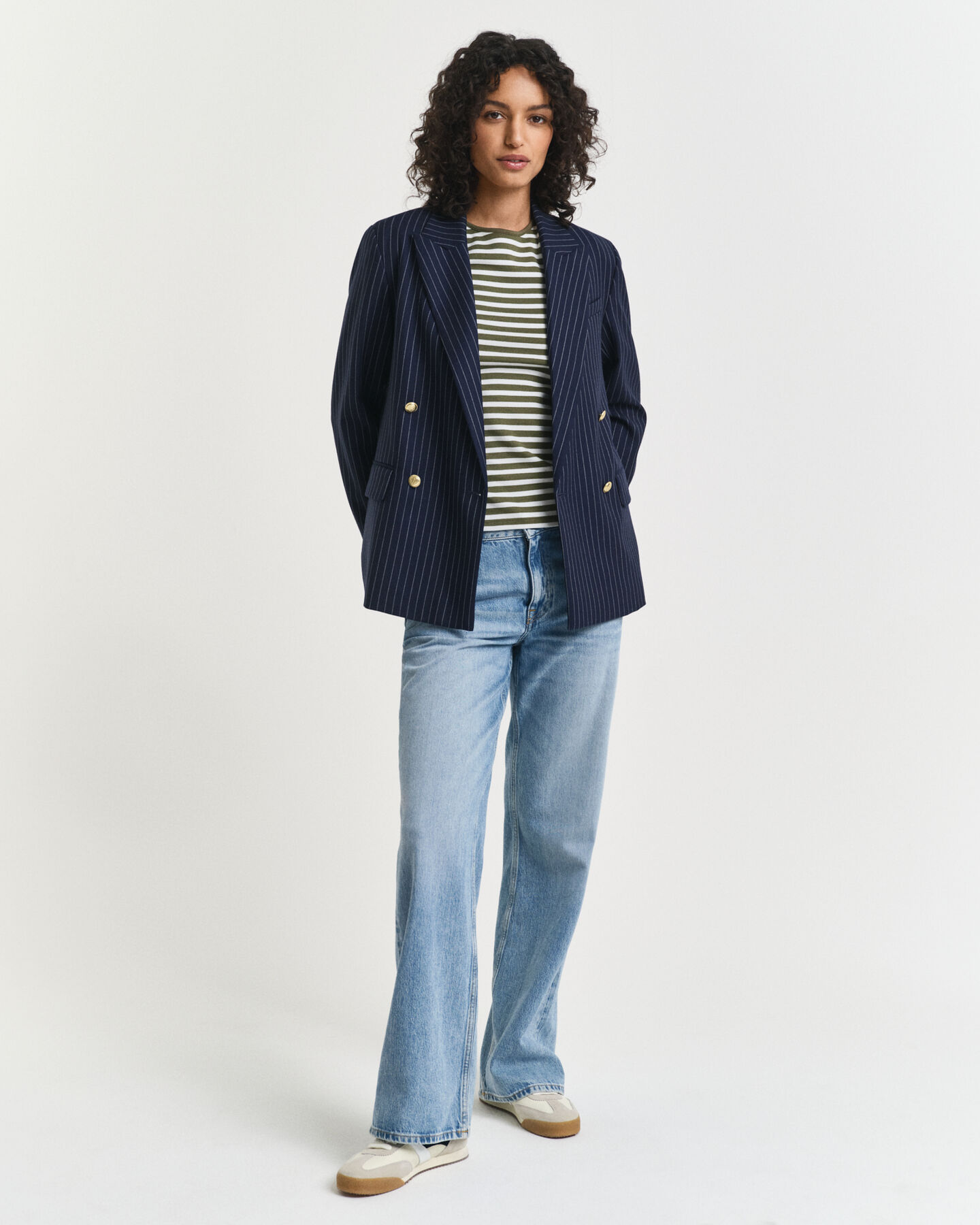 T-shirt canelada às riscas