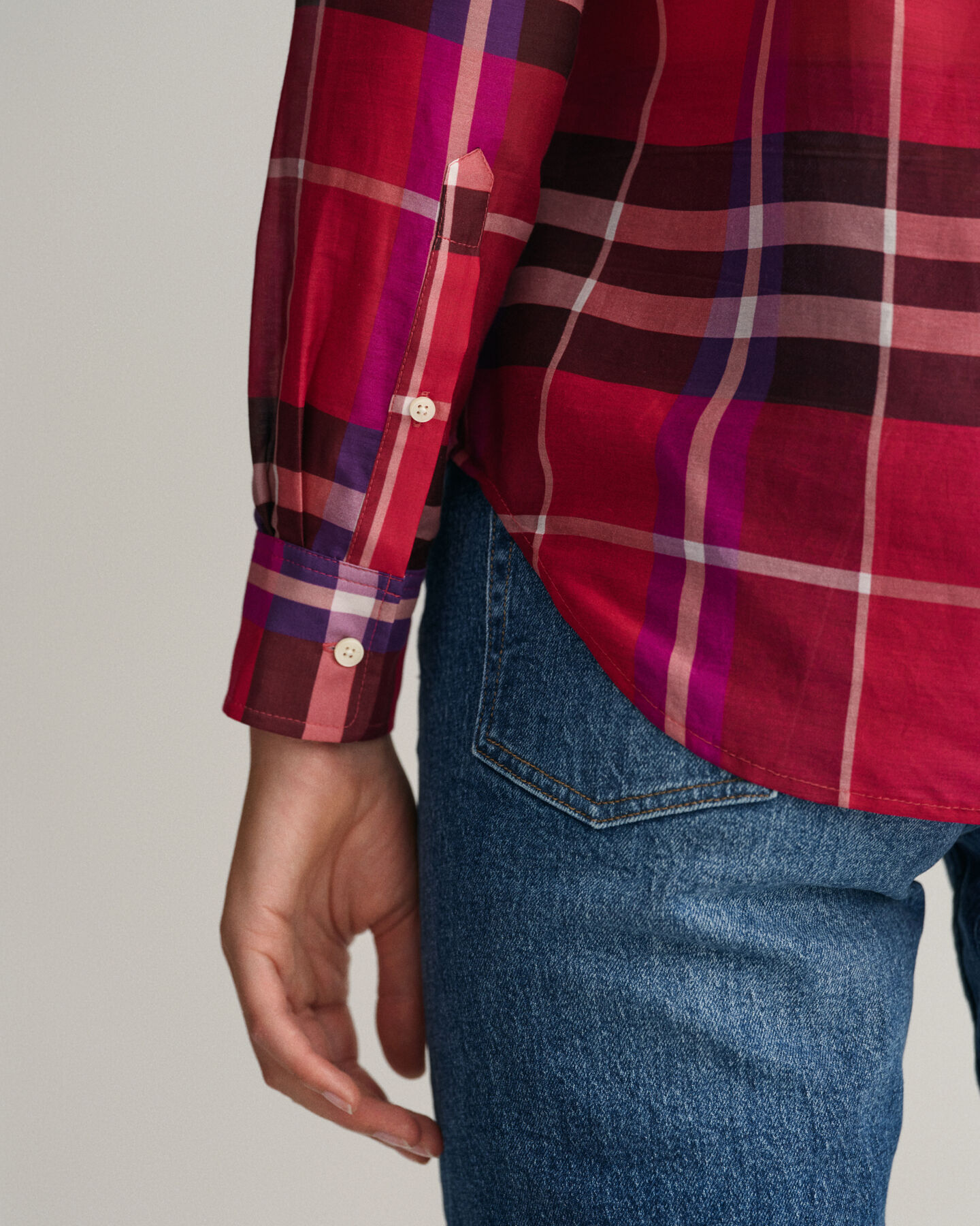 Camisa em padrão xadrez seda de algodão regular fit