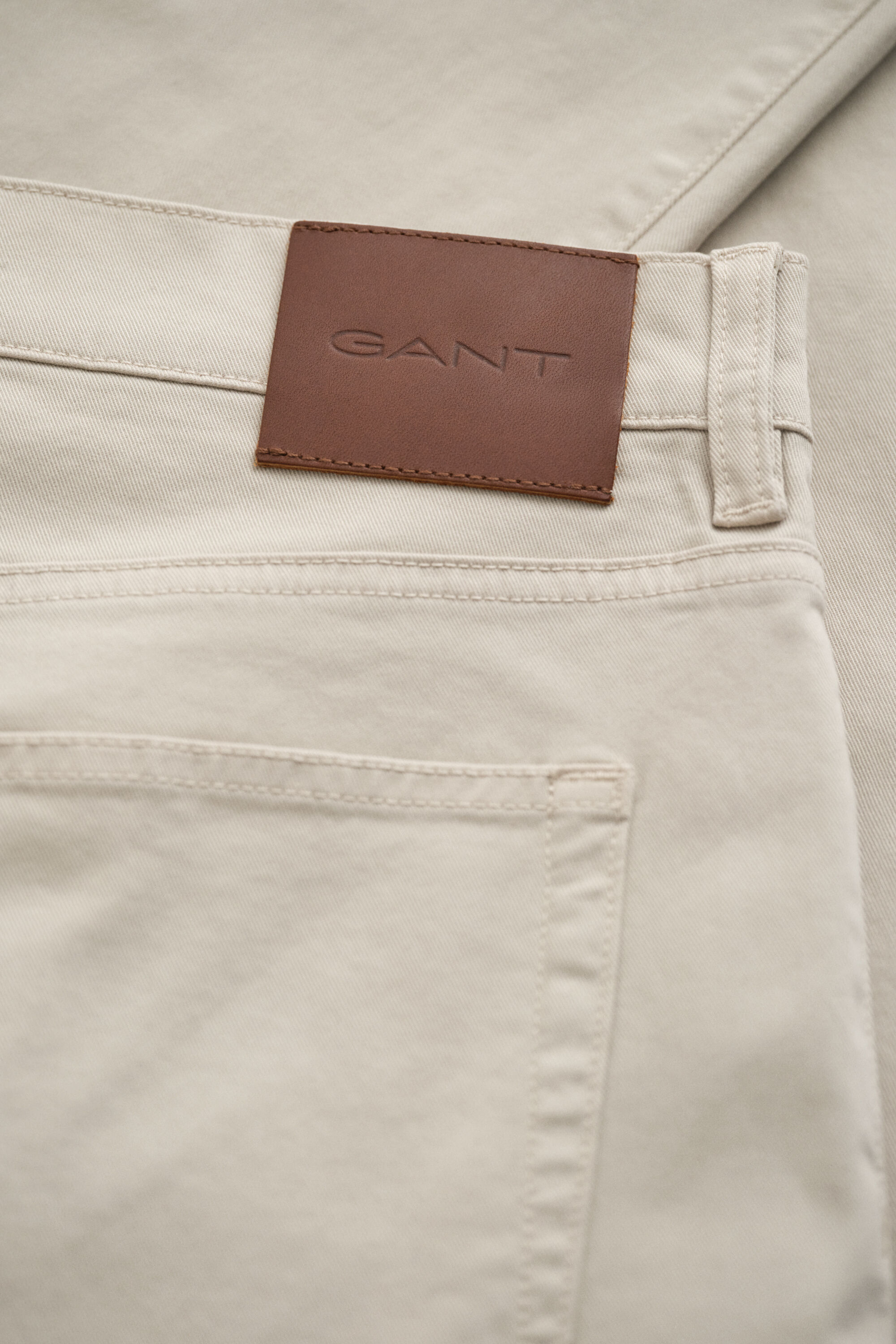 Calças Desert slim fit