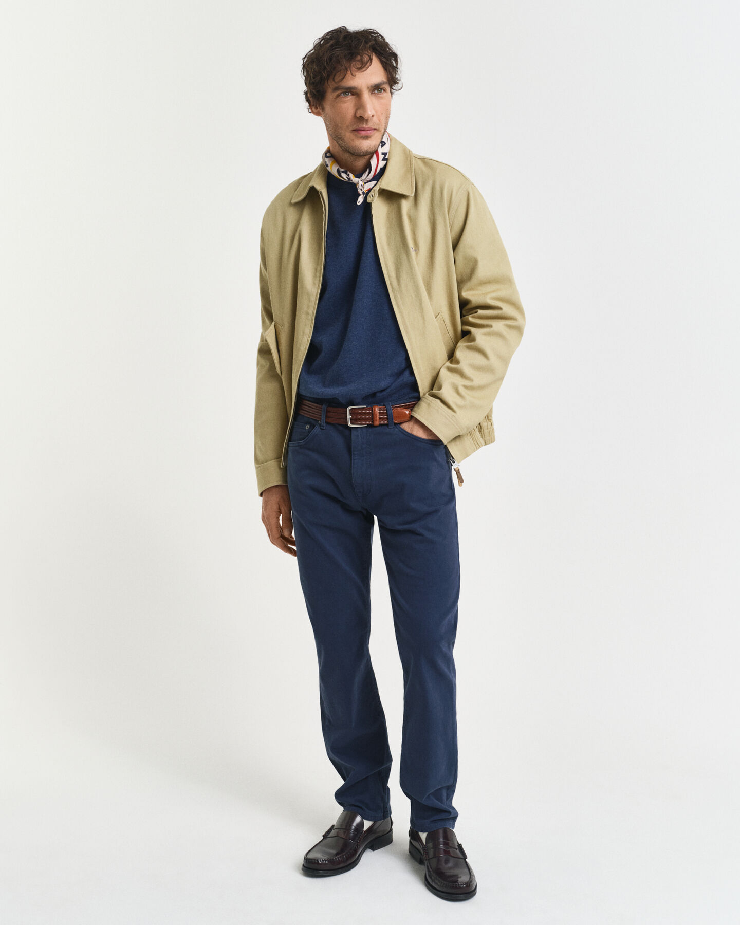 Camisola de malha com decote redondo clássica em algodão