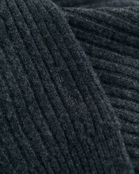 Cachecol em malha de lã fina