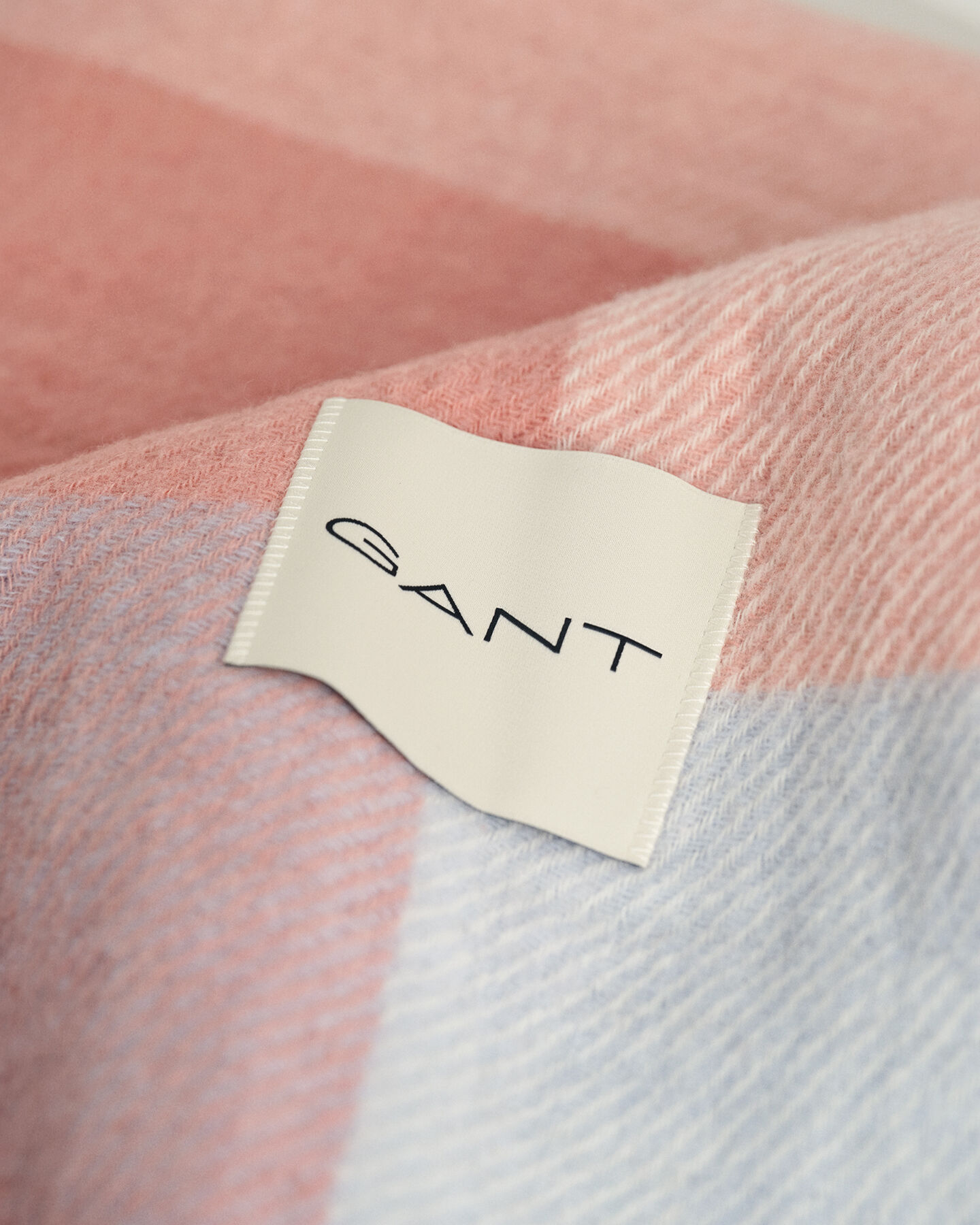 Cachecol com padrão de xadrez