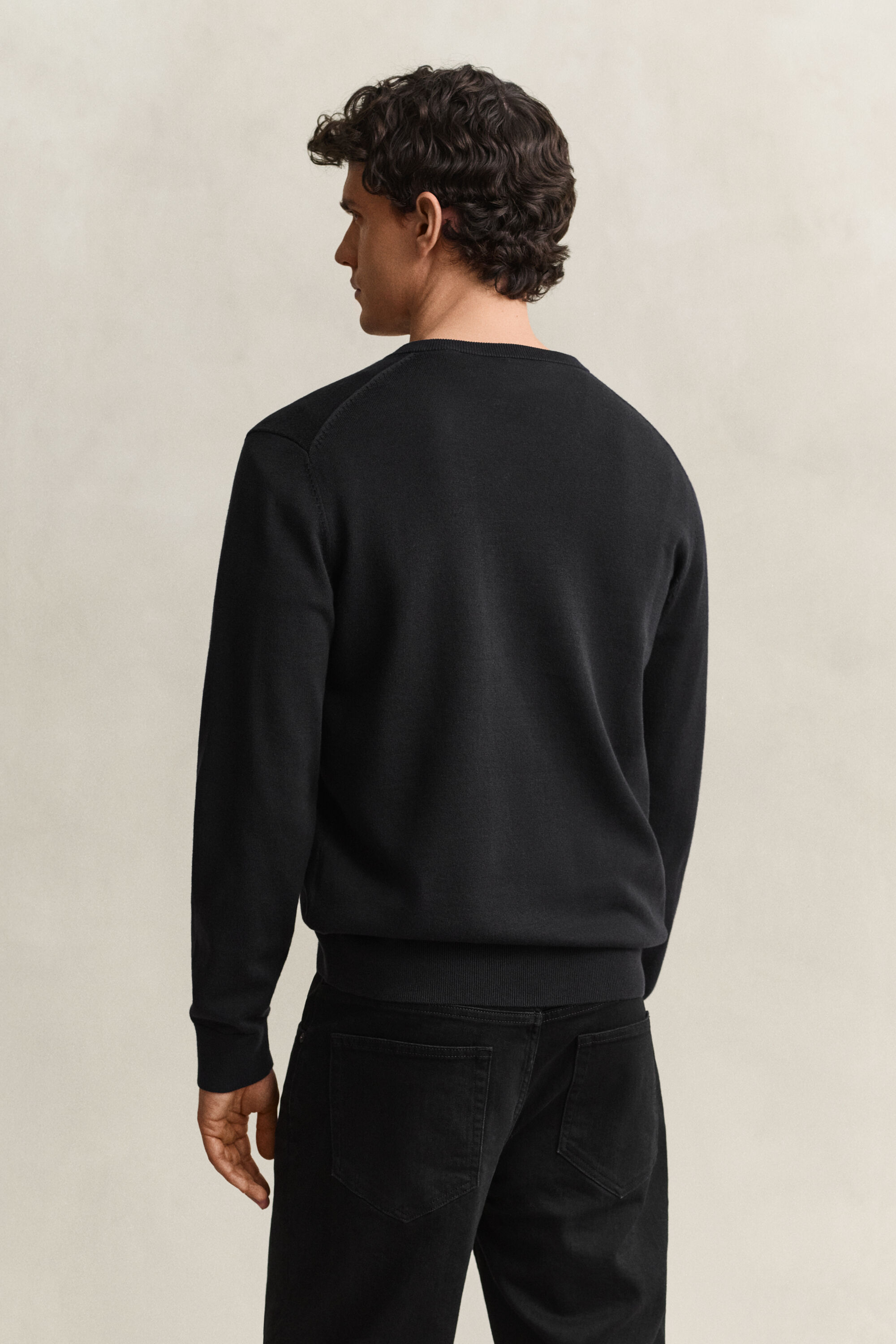 Pullover com decote em V em algodão