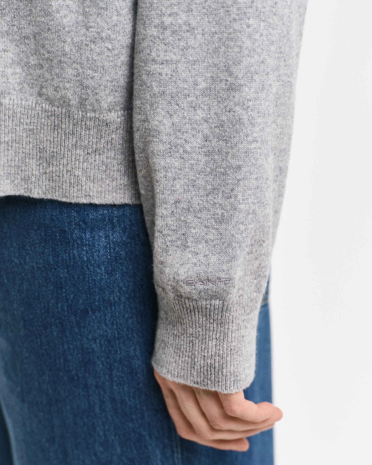 Casaco de malha em lã extrafina