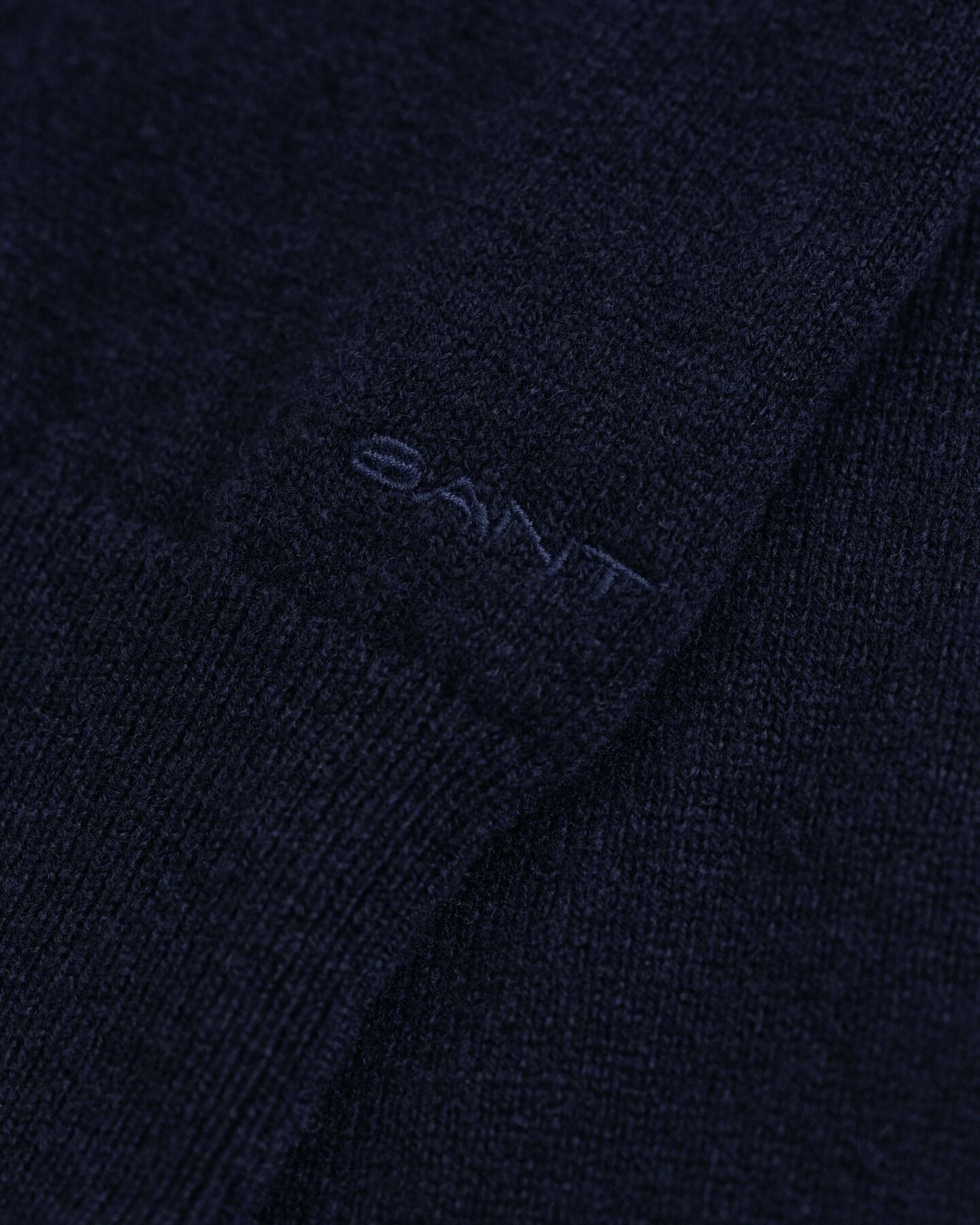 Vestido em malha de lã extrafina