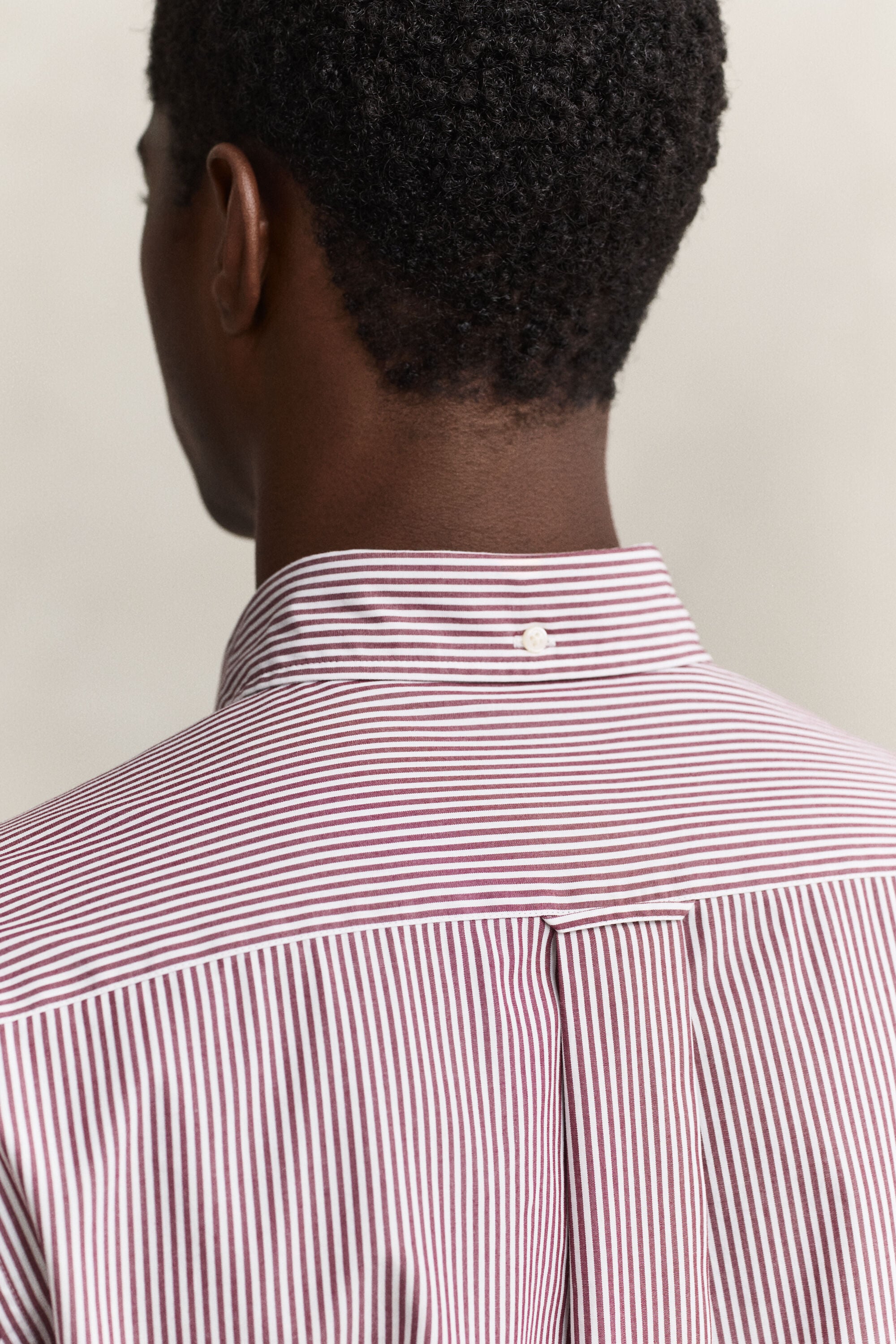 Camisa em popelina às riscas Classic regular fit