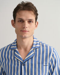 Conjunto de pijama Oxford às riscas