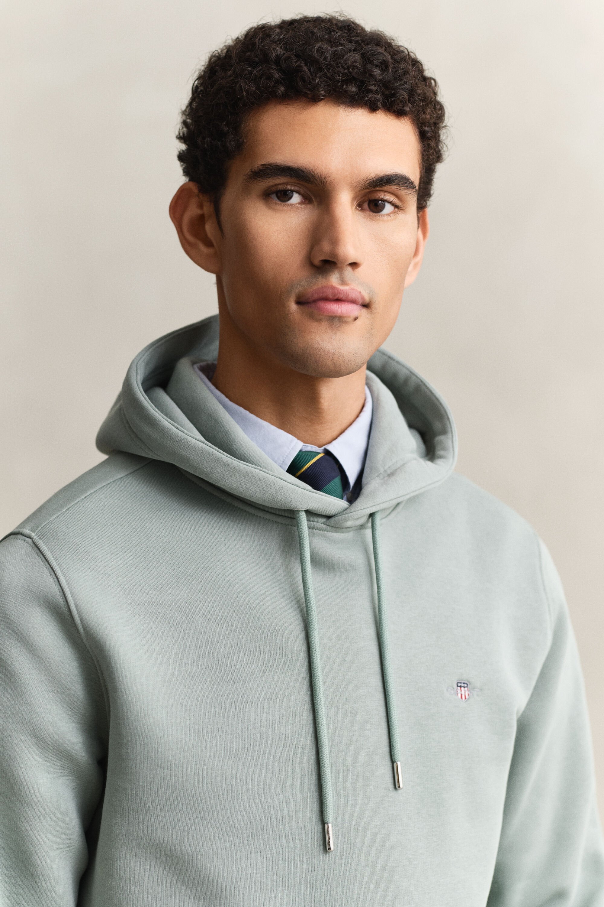 Sweatshirt com capuz Shield