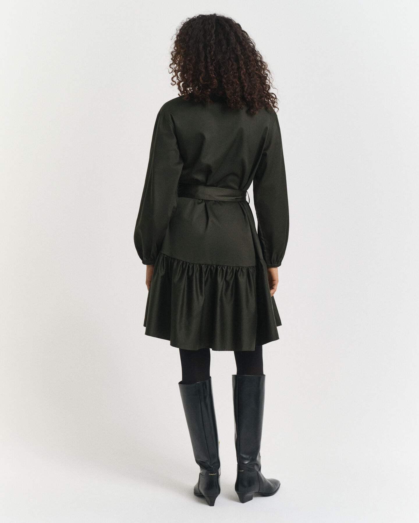 Vestido de manga comprida em algodão acetinado