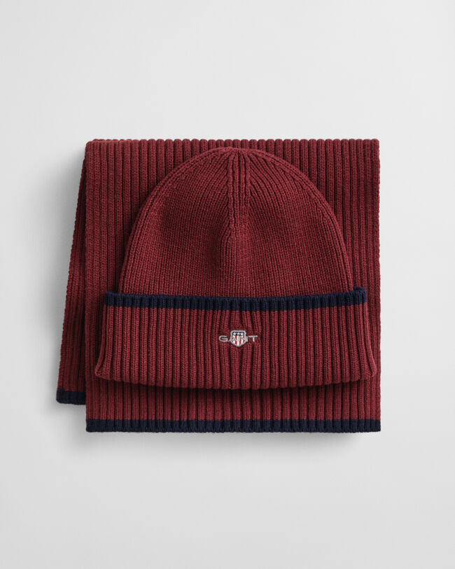 Conjunto de oferta com gorro e cachecol Essential