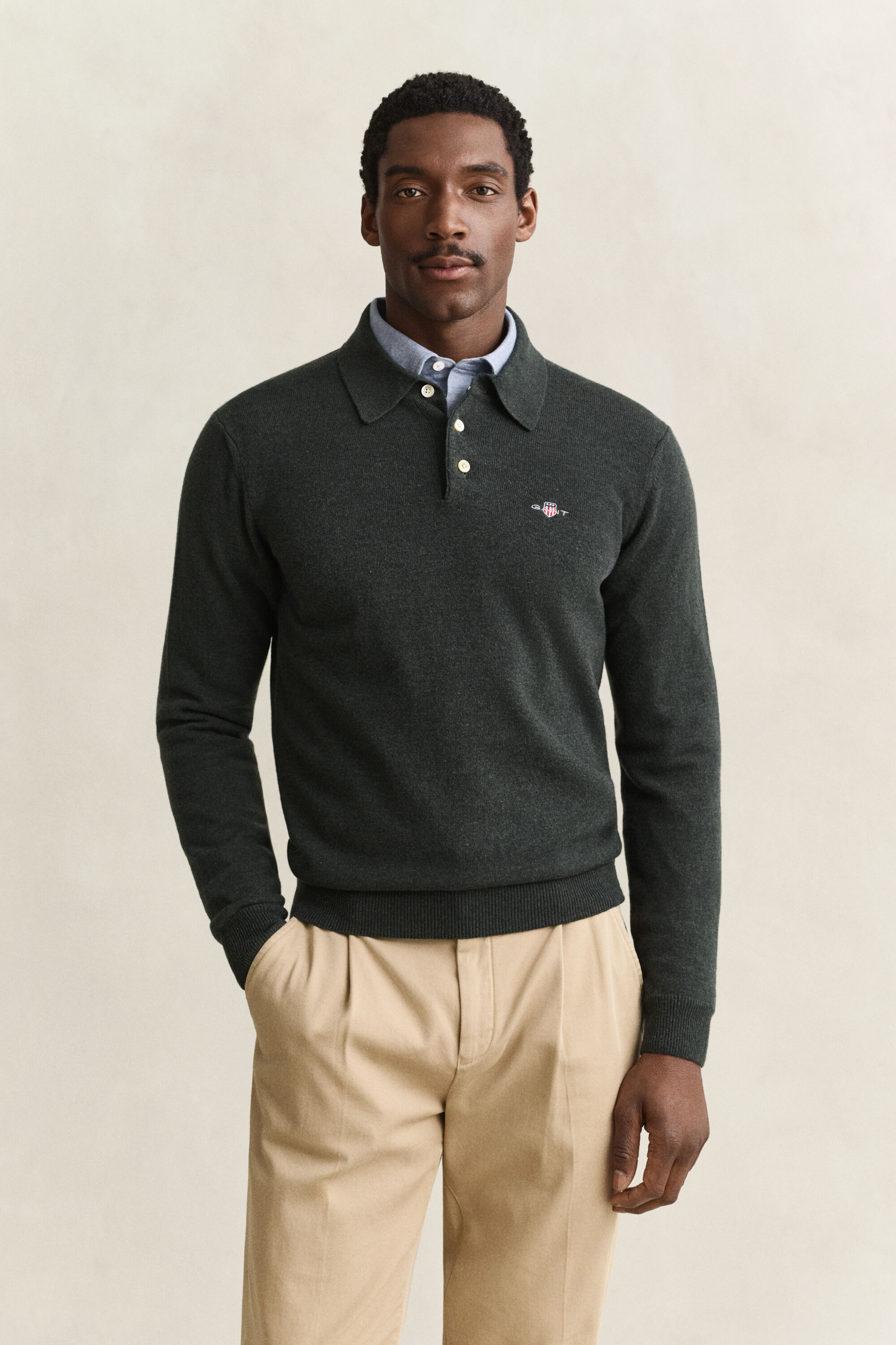 Camisola de malha tipo polo em lã extrafina