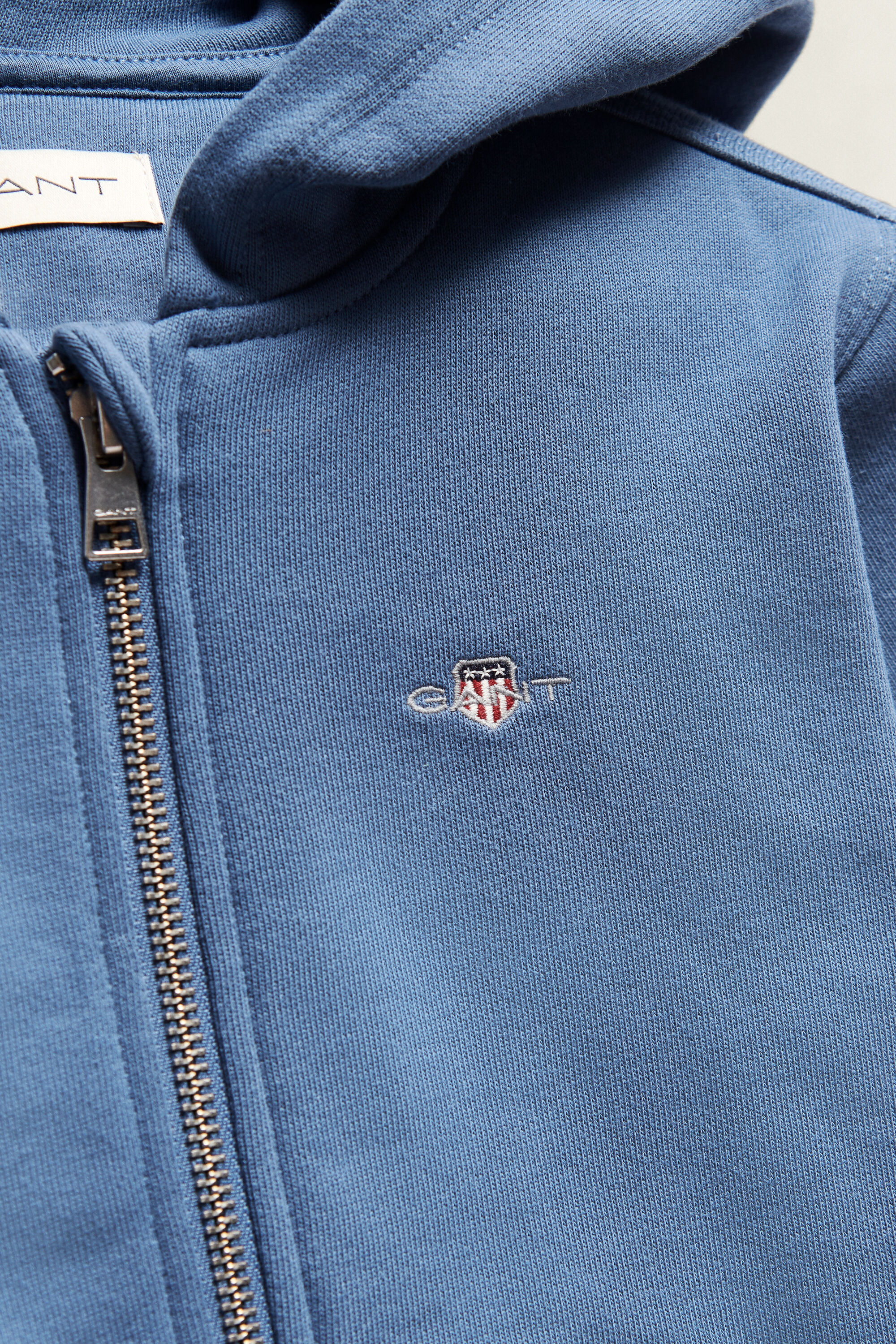 Conjunto de calças desportivas e sweatshirt com capuz e fecho Shield Boys