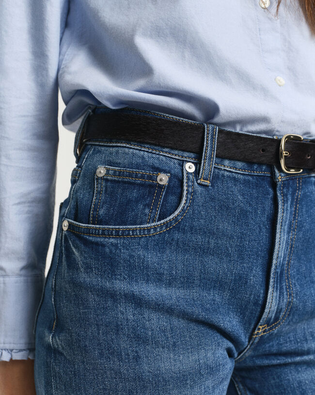 Calças de ganga com elastano e perna a direito