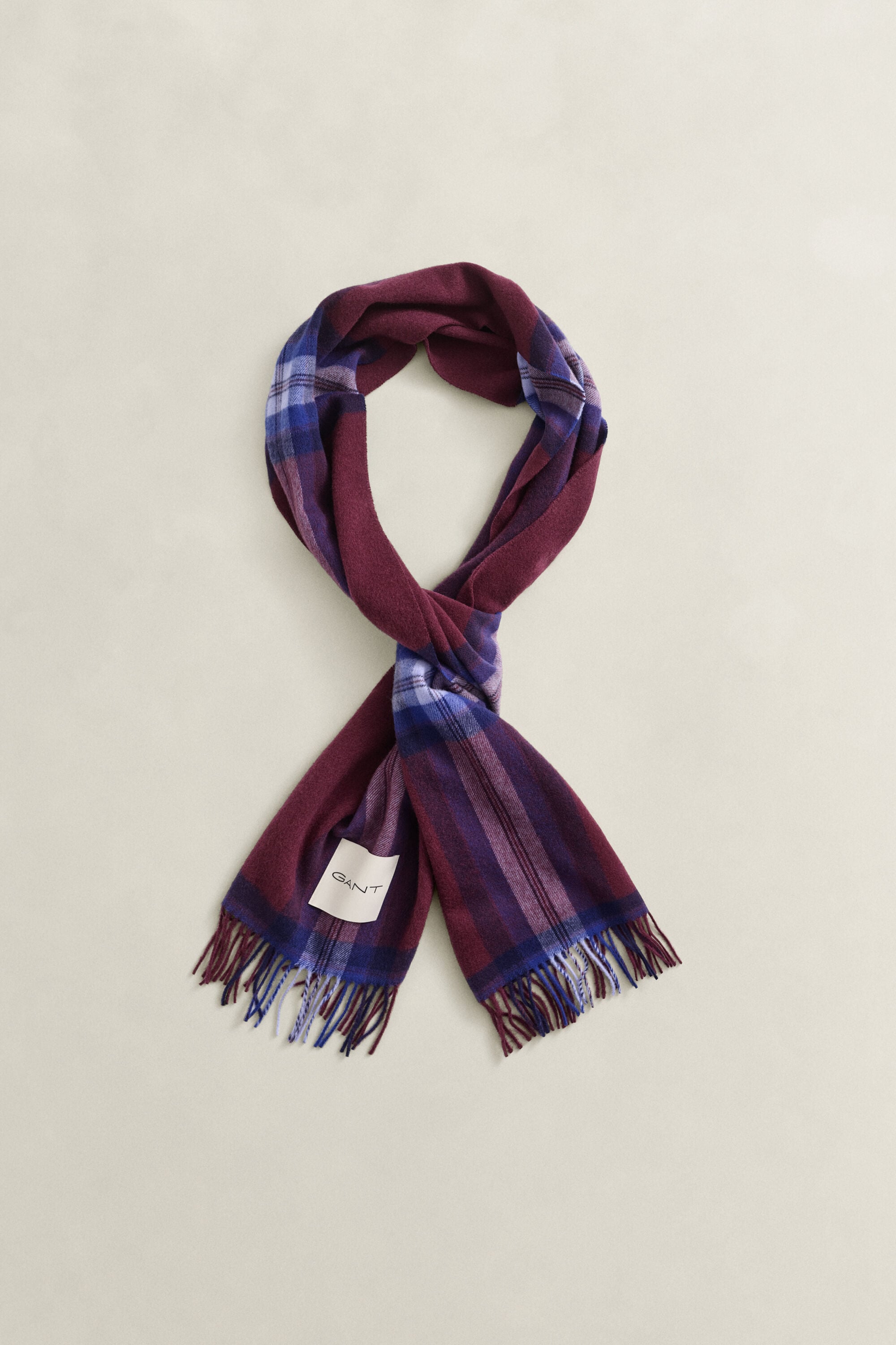 Cachecol em lã com padrão Tartan