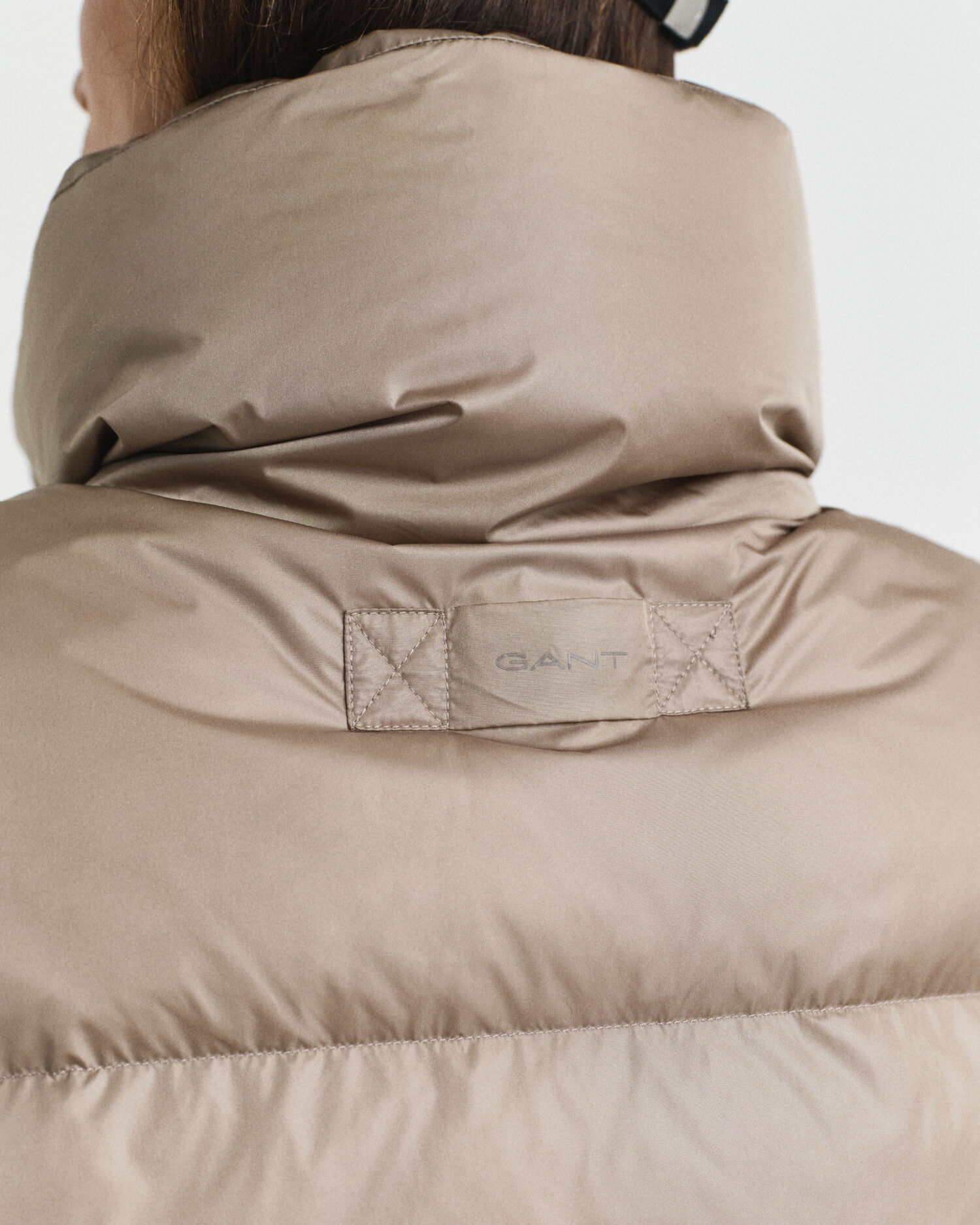 Blusão de penas relaxed fit