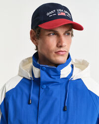 Casaco de marinheiro com comprimento médio