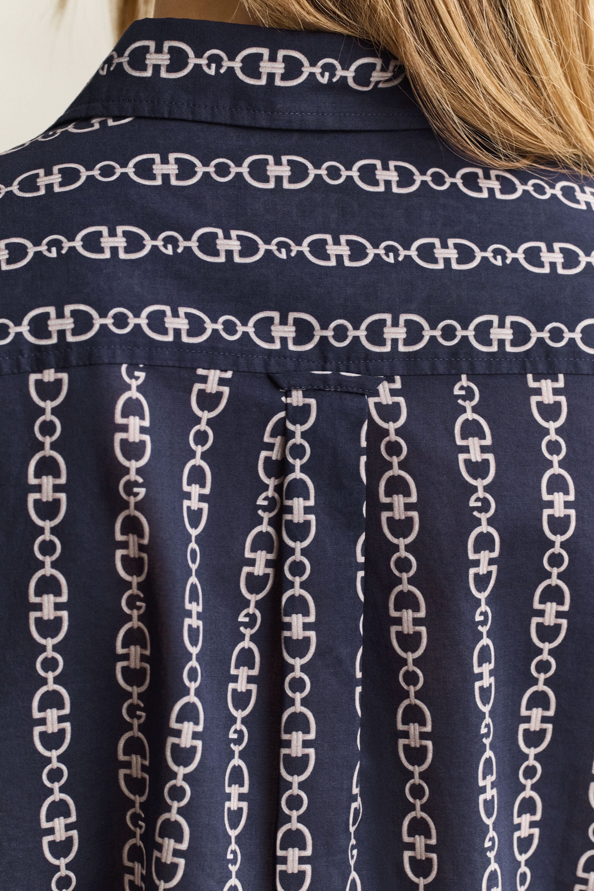 Camisa em voile de algodão com estampado