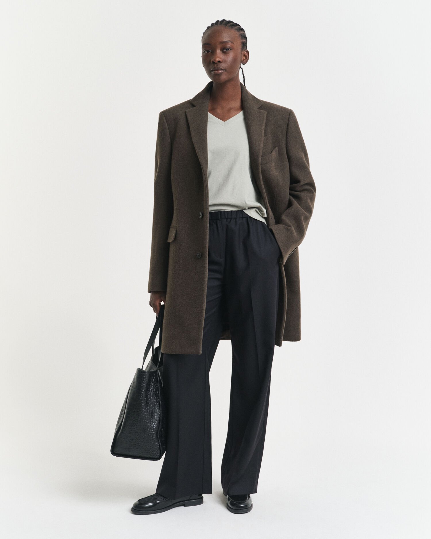 T-shirt com decote em V Shield