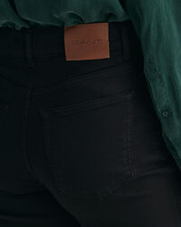 Calças de ganga evasê coloridas