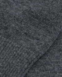 Camisola de malha com gola alta em lã extrafina