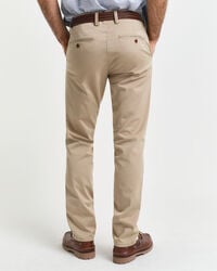Calças chino em sarja slim fit