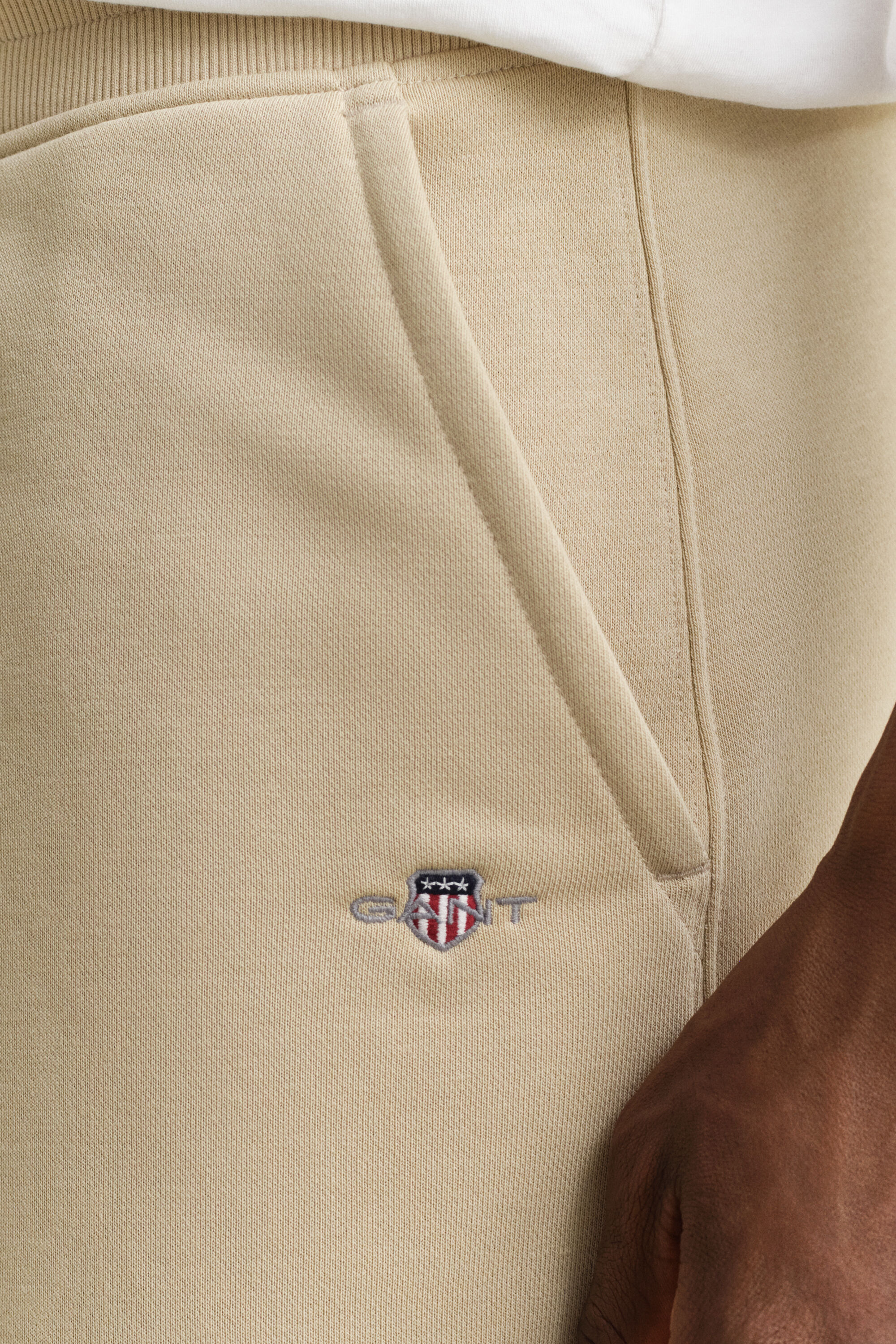 Calções desportivos Shield