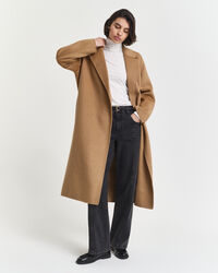 Top com gola alta em algodão leve