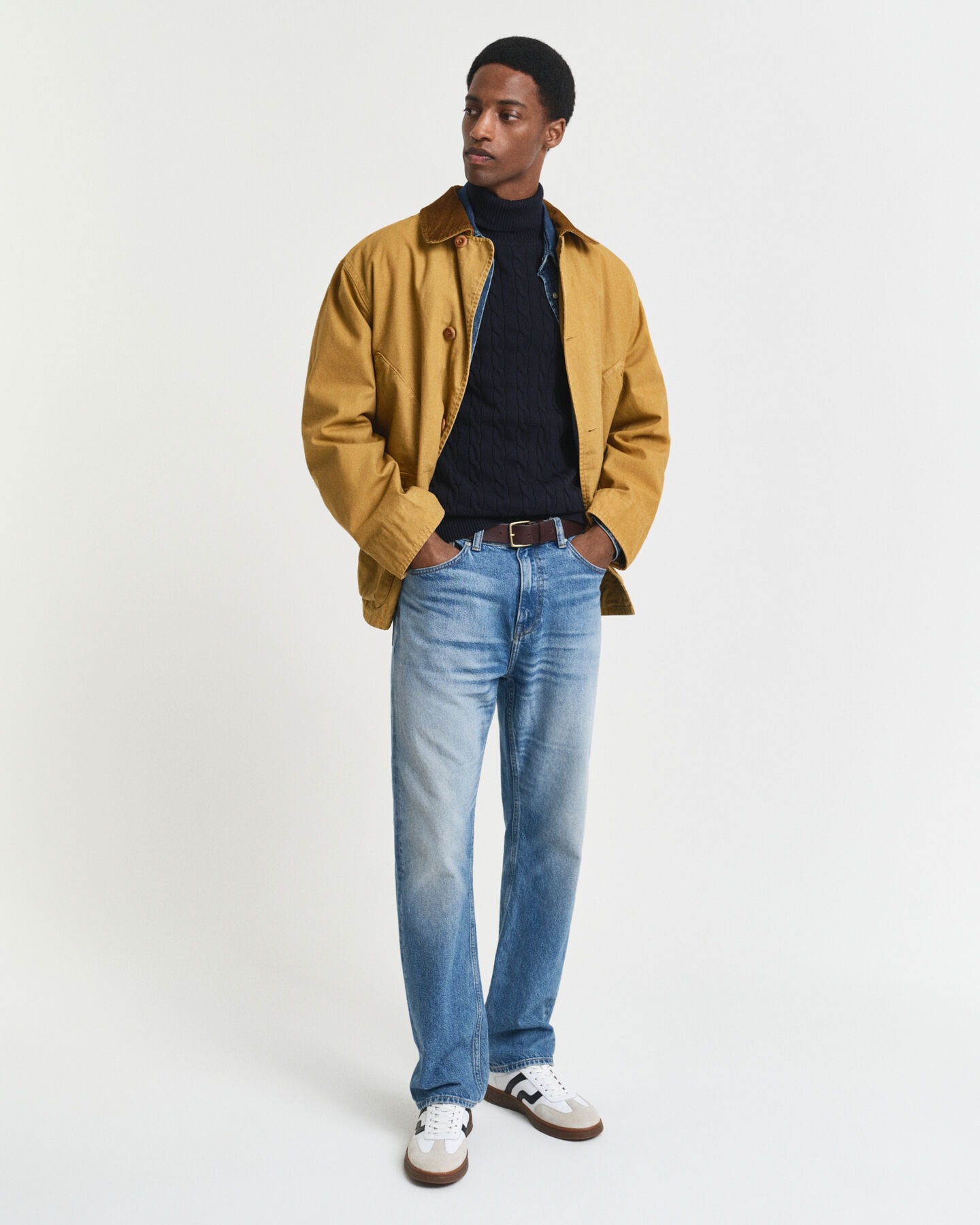 Camisola de gola alta em malha entrançada de algodão