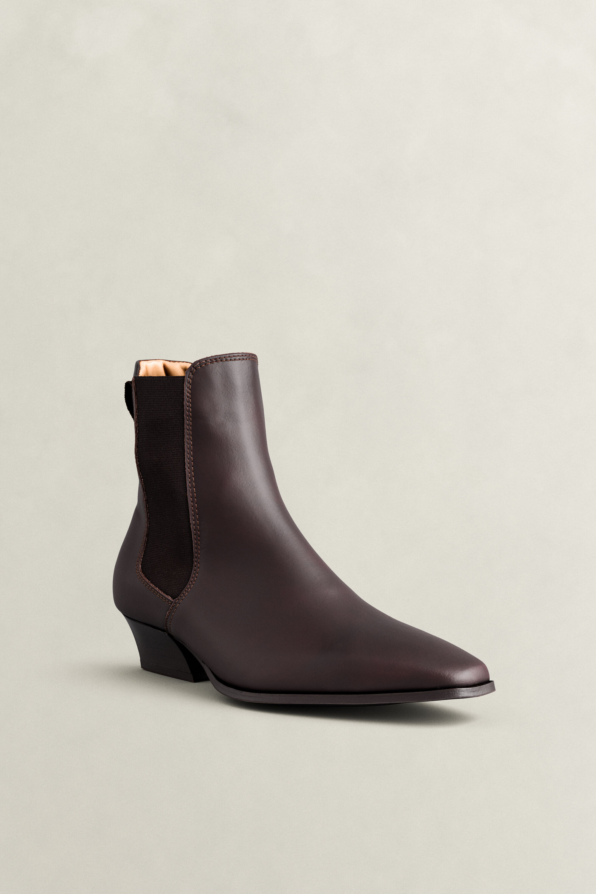 Botas Chelsea em pele Bassotte